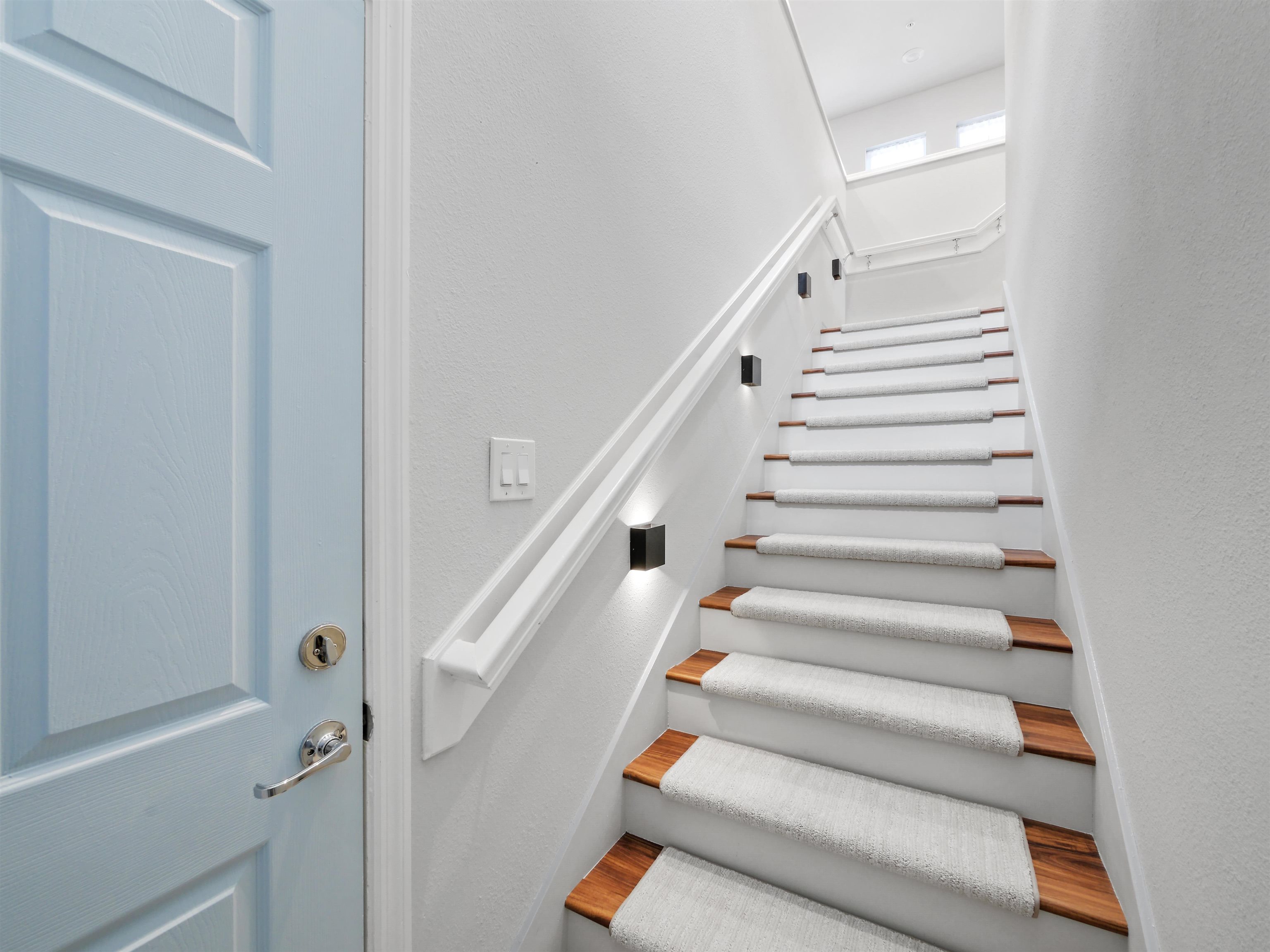 608 Orchard Pass Ave