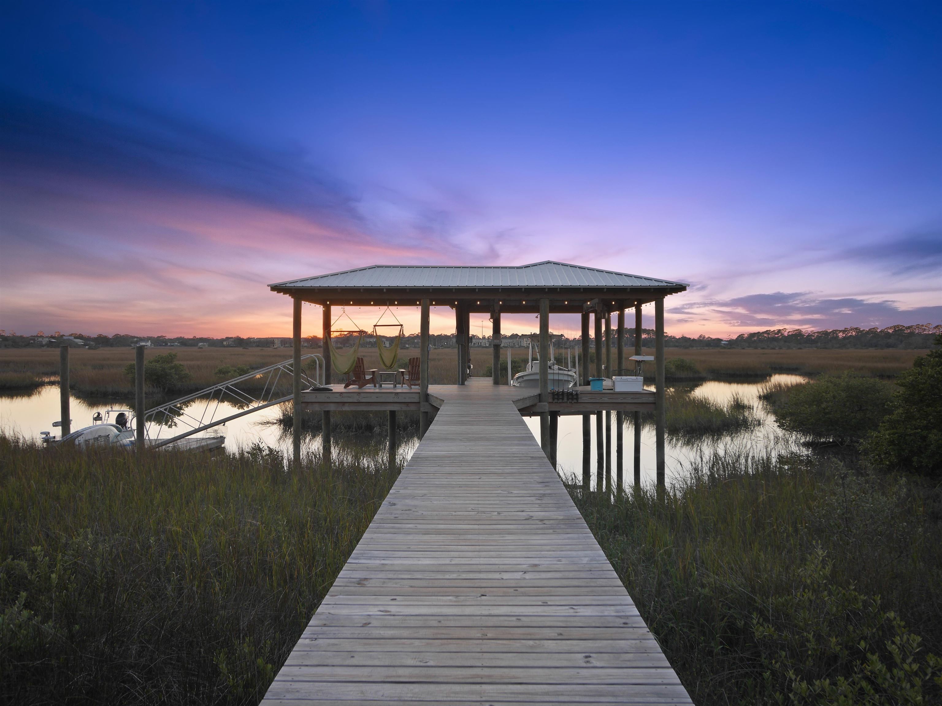 3417 Lands End Dr