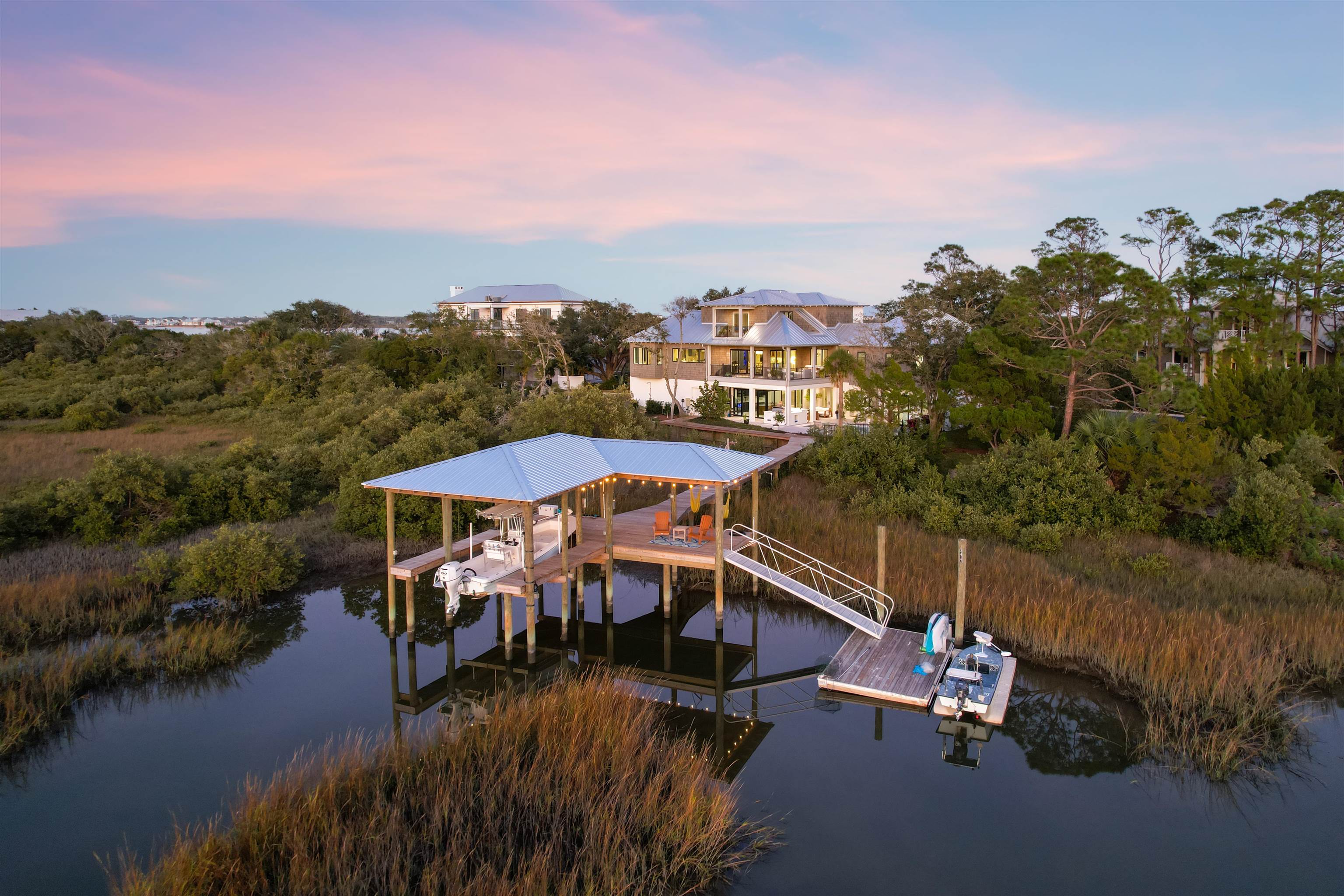 3417 Lands End Dr