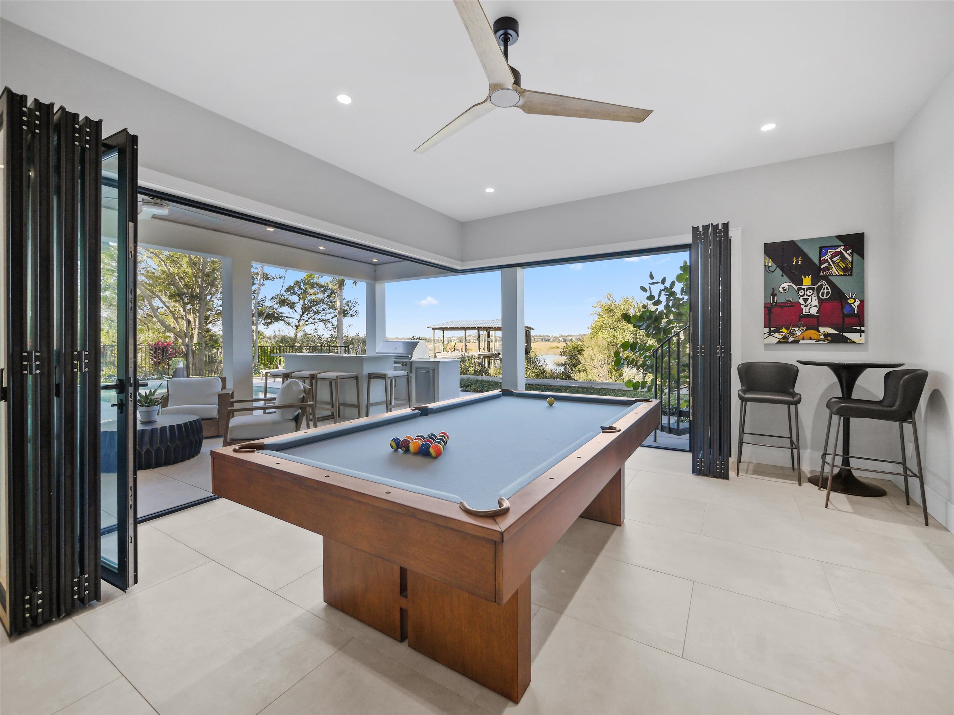3417 Lands End Dr