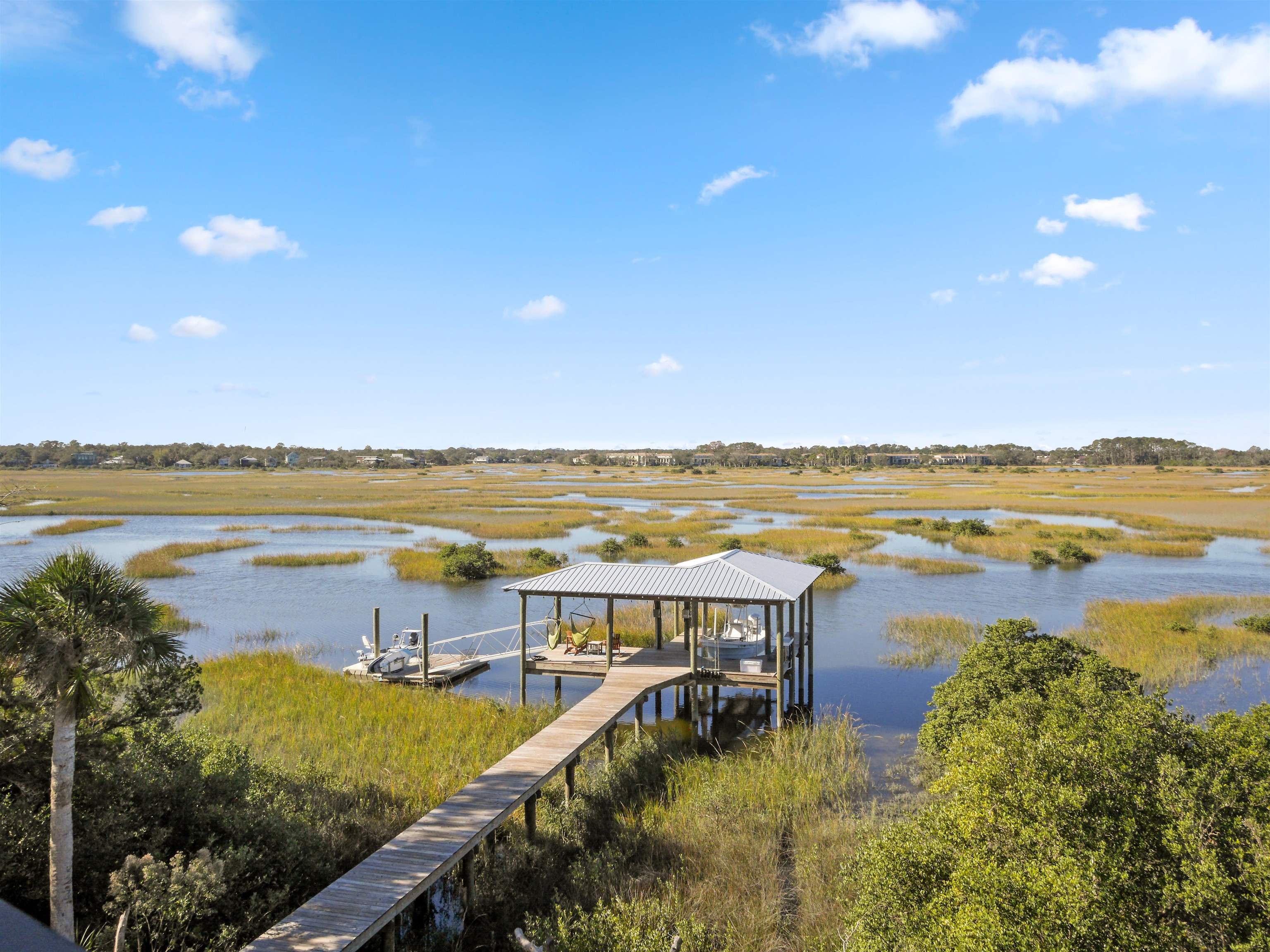 3417 Lands End Dr