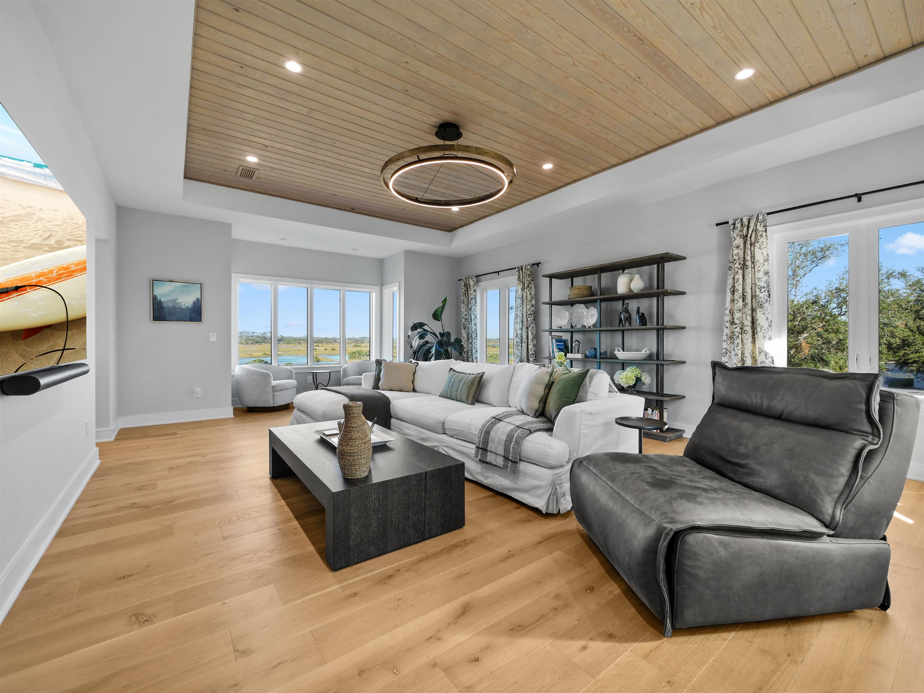 3417 Lands End Dr