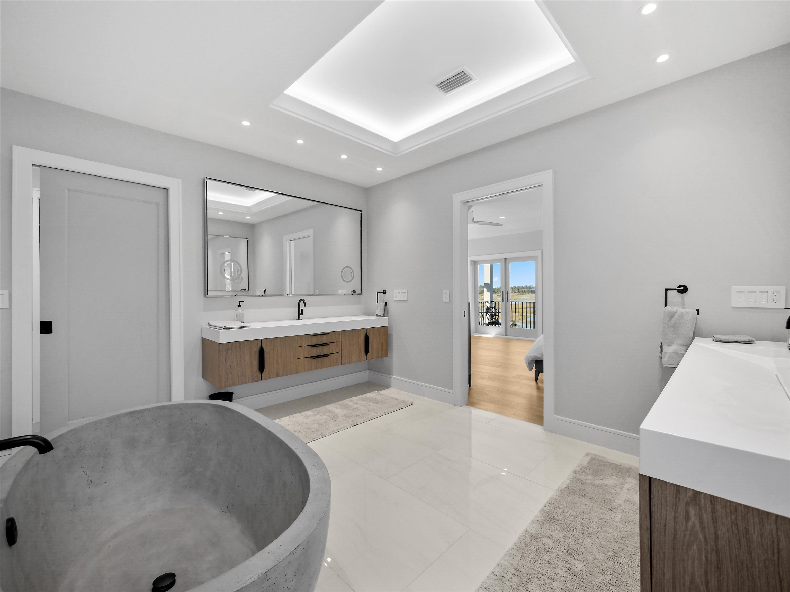 3417 Lands End Dr