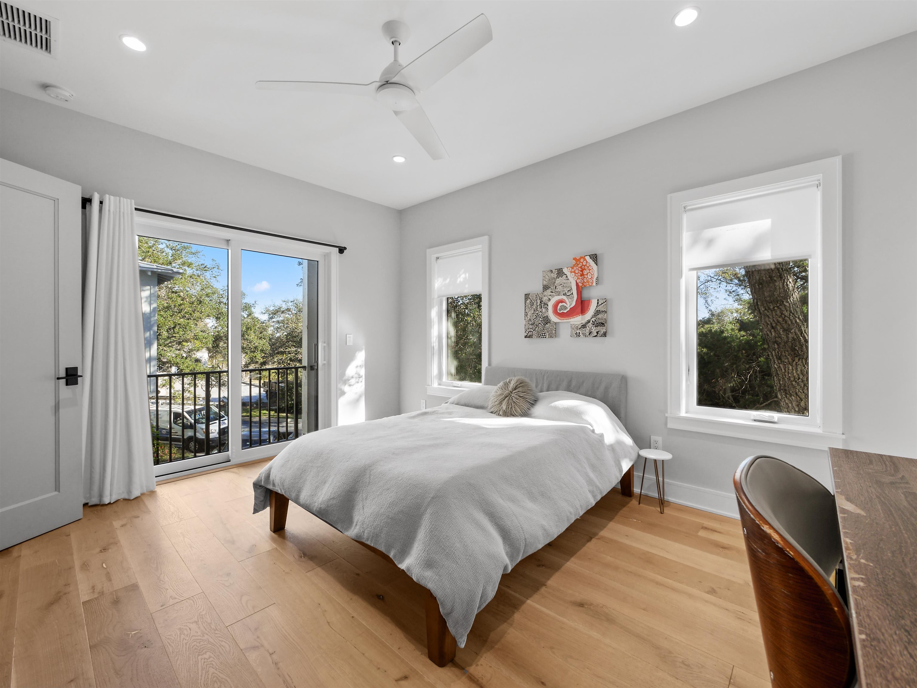 3417 Lands End Dr