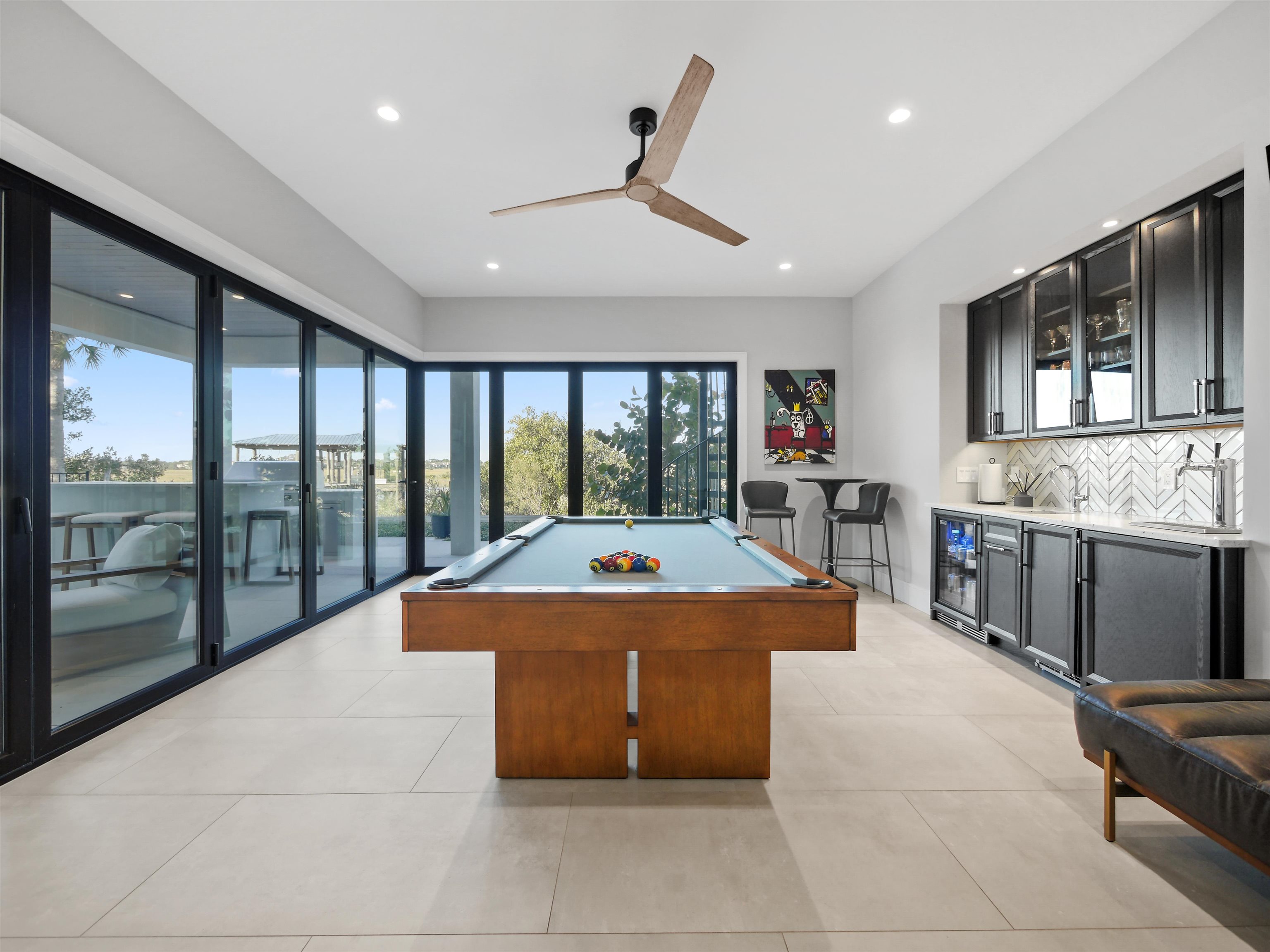 3417 Lands End Dr