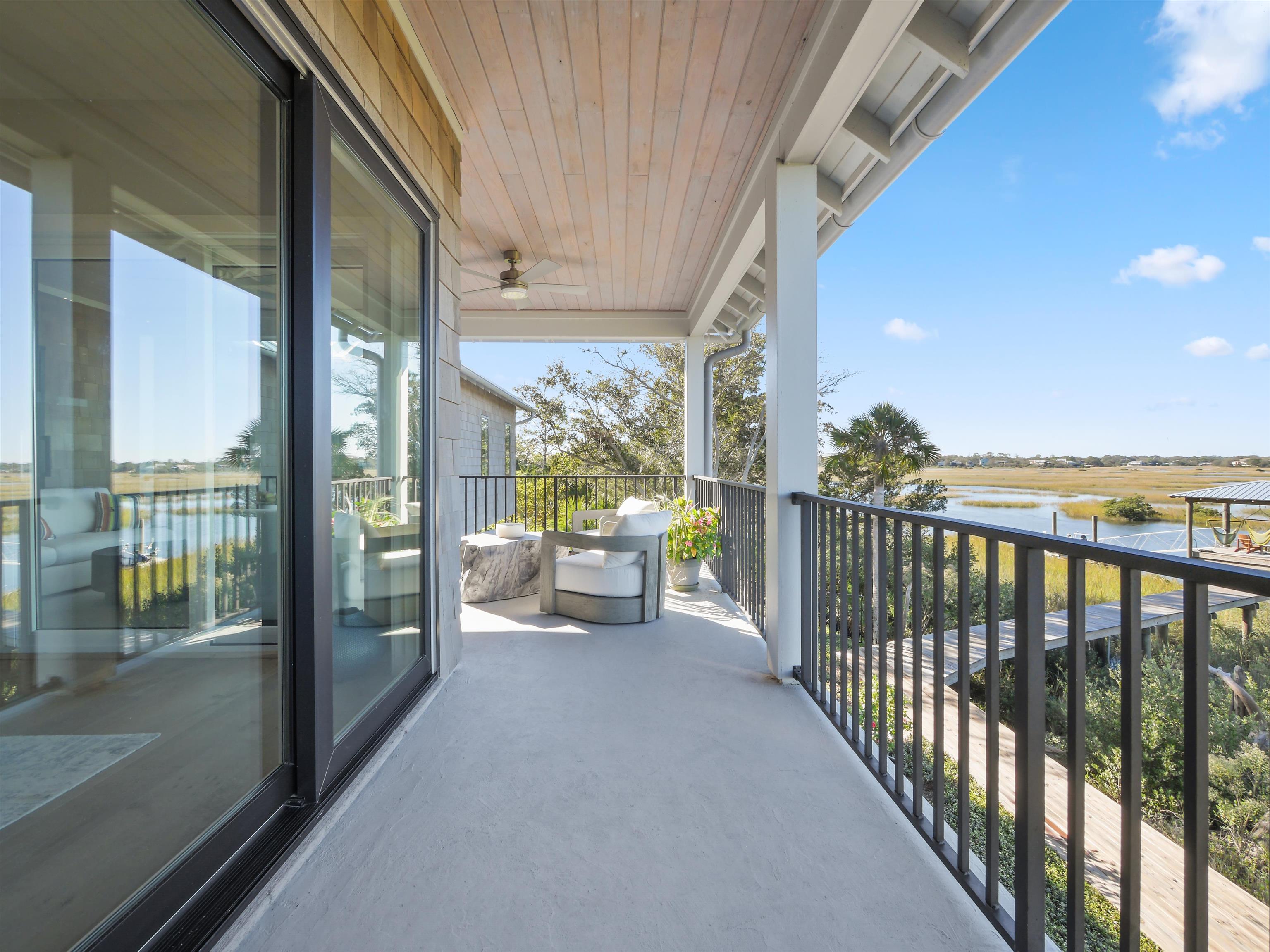 3417 Lands End Dr