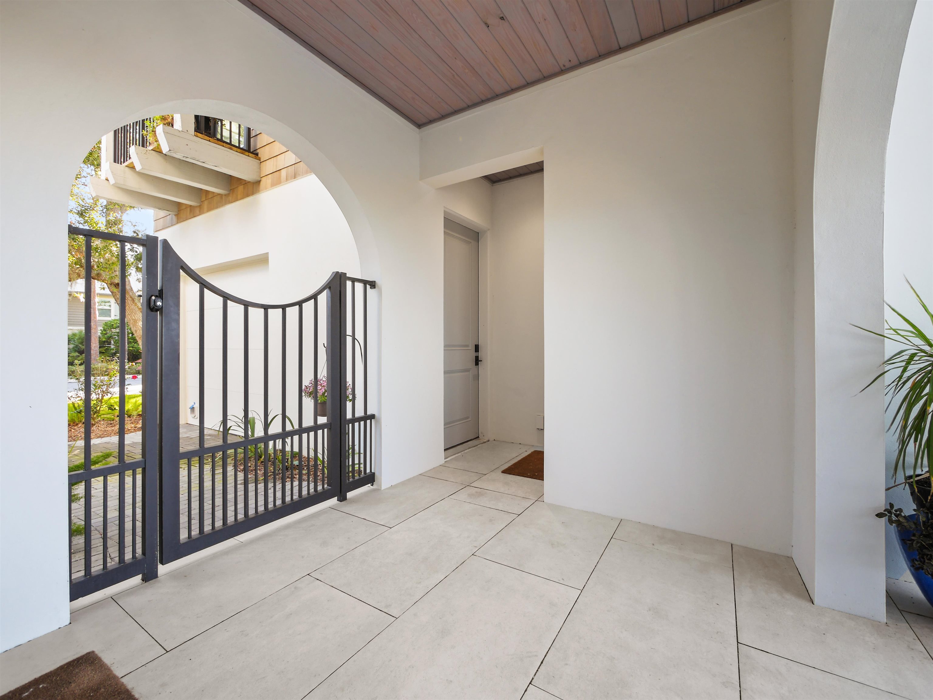 3417 Lands End Dr