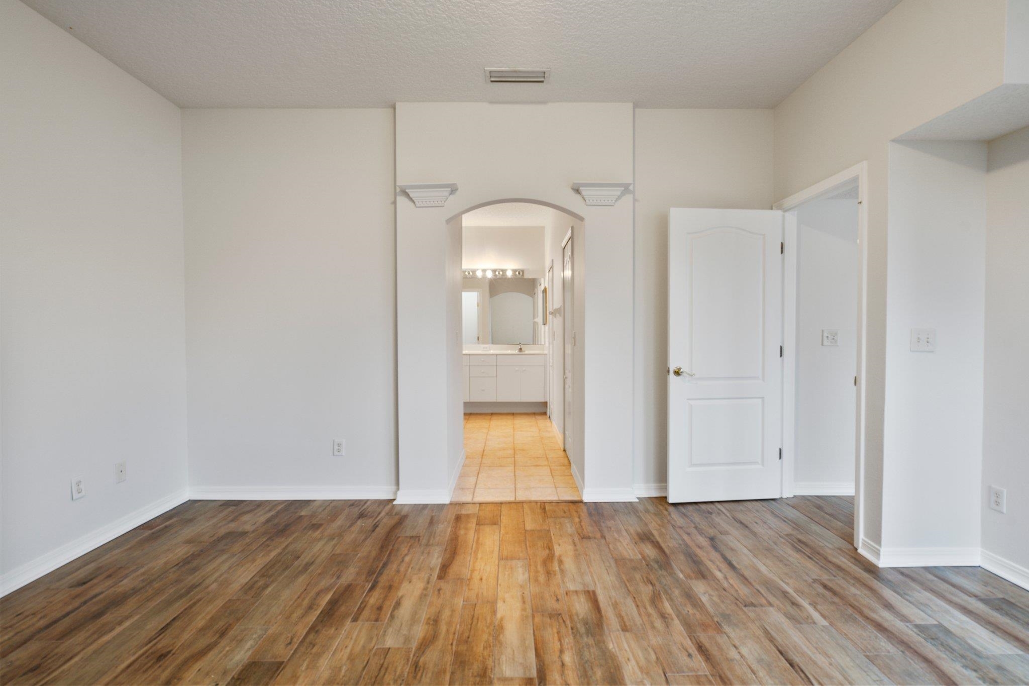 166 Lions Gate Dr