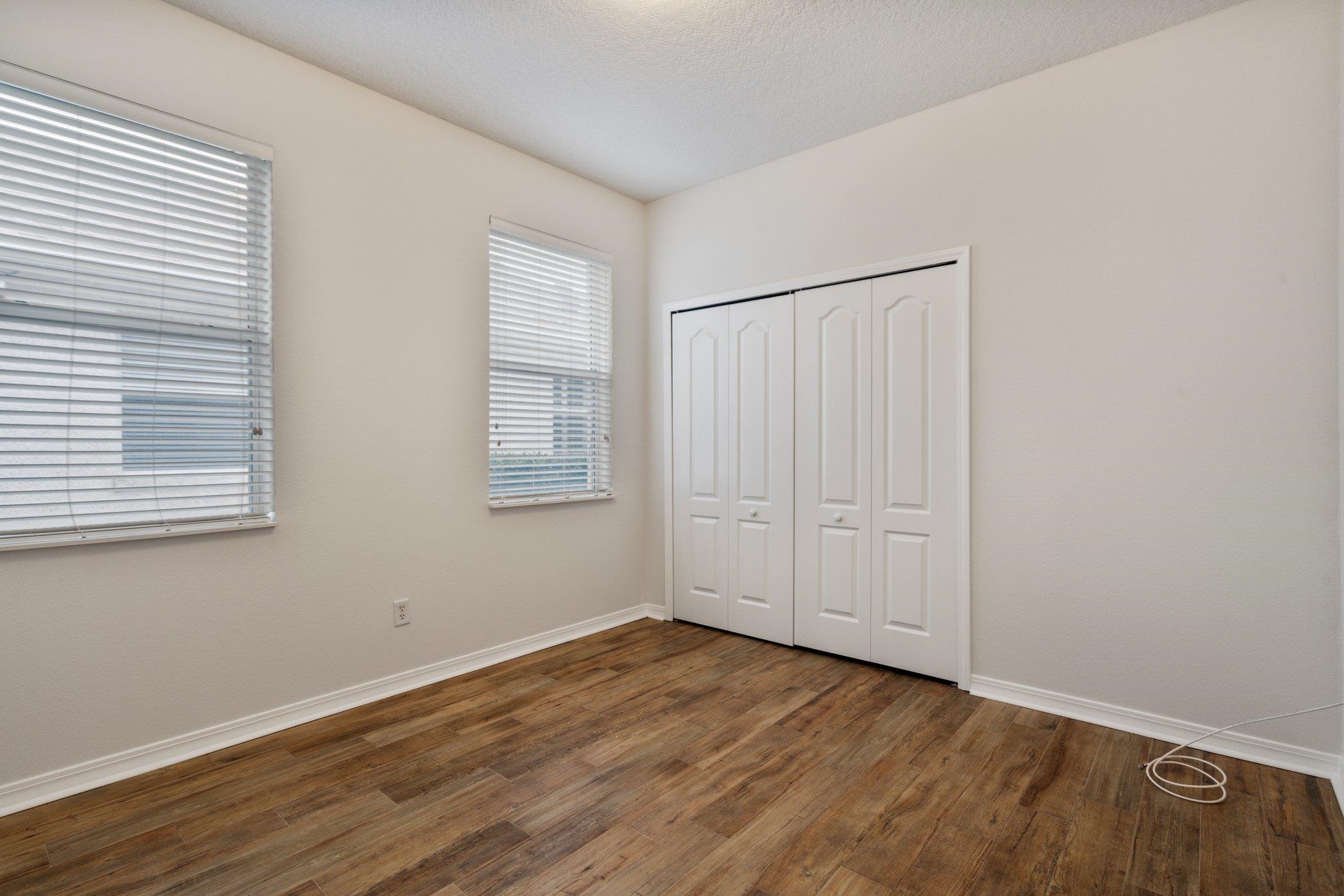 166 Lions Gate Dr