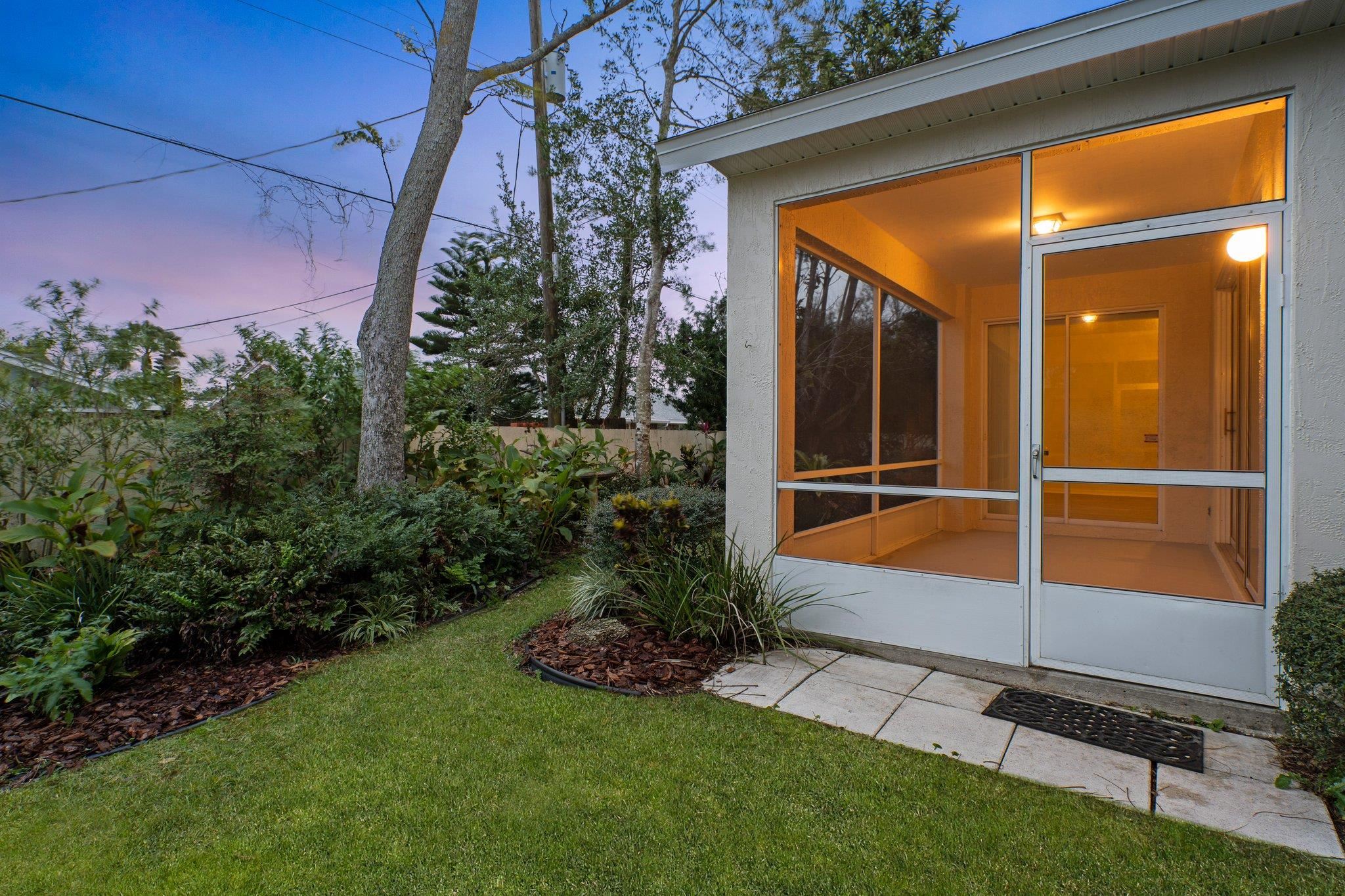 166 Lions Gate Dr