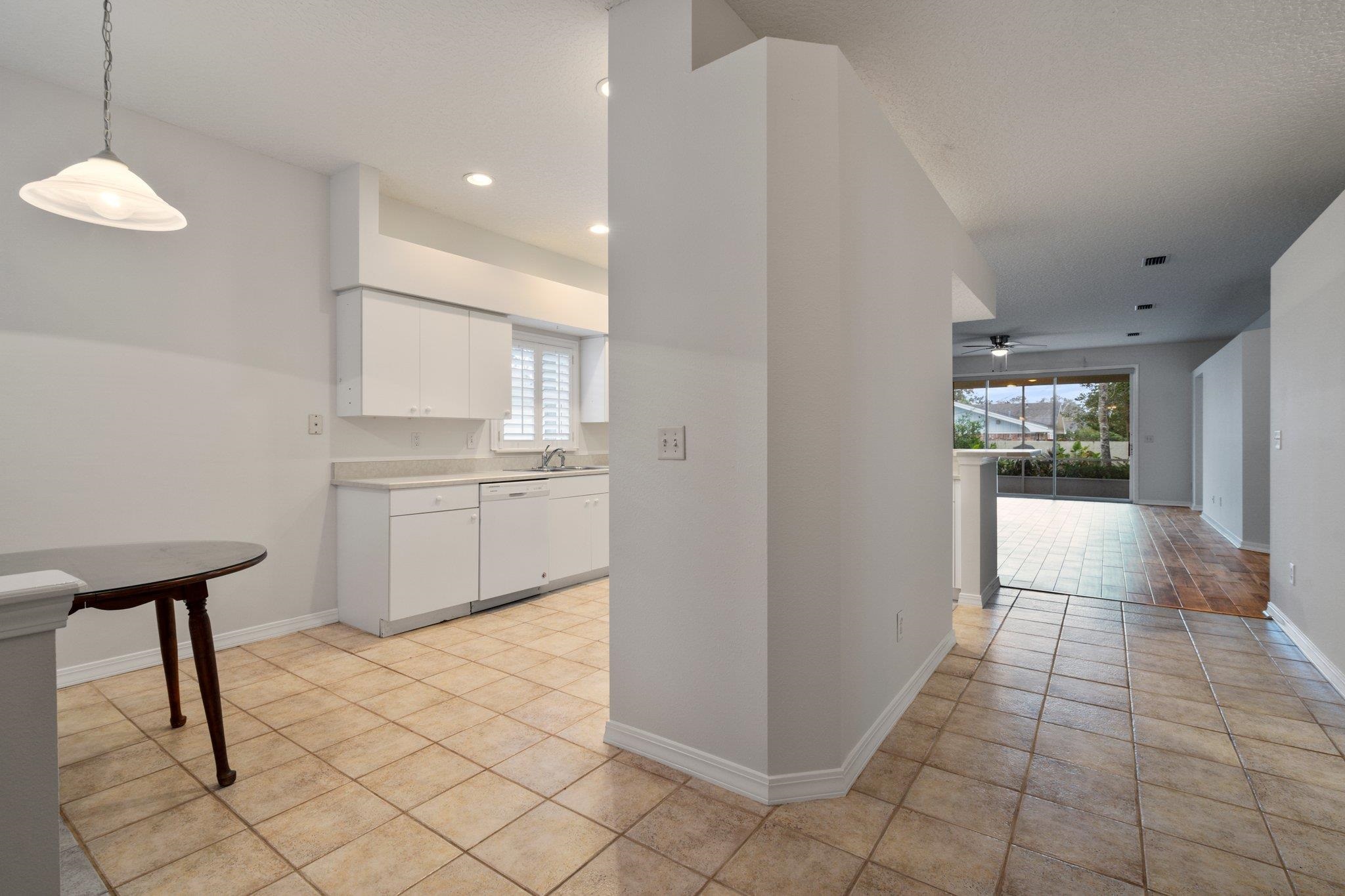 166 Lions Gate Dr