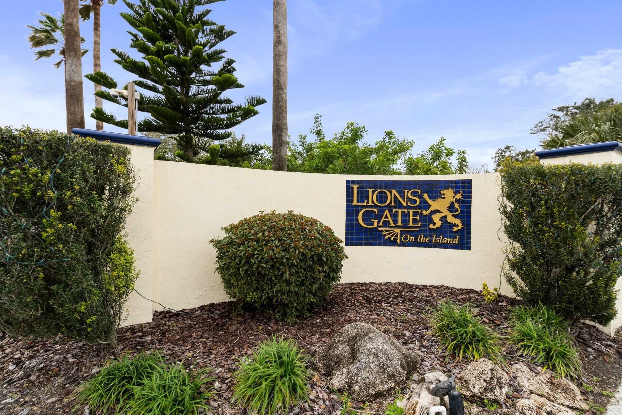 166 Lions Gate Dr