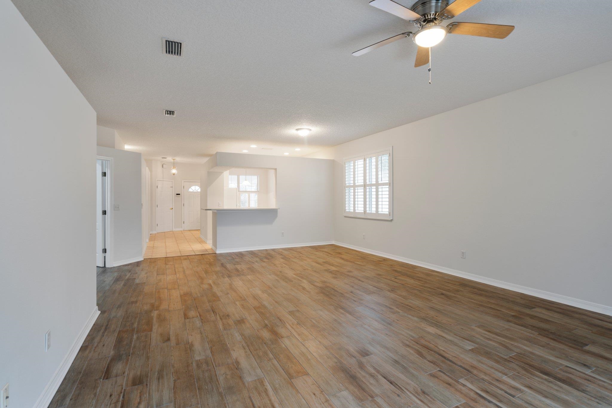 166 Lions Gate Dr