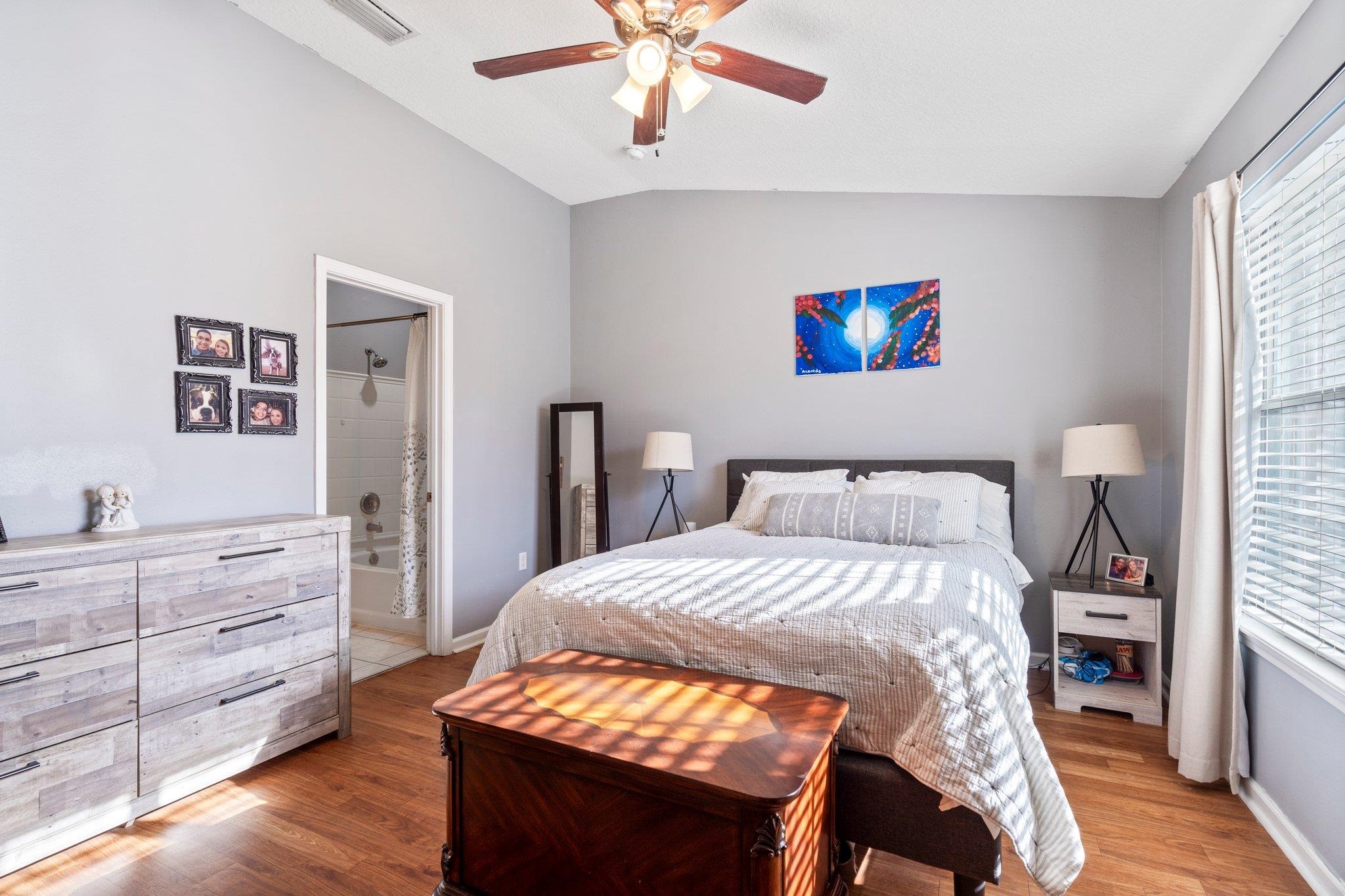 13495 Essence Ct