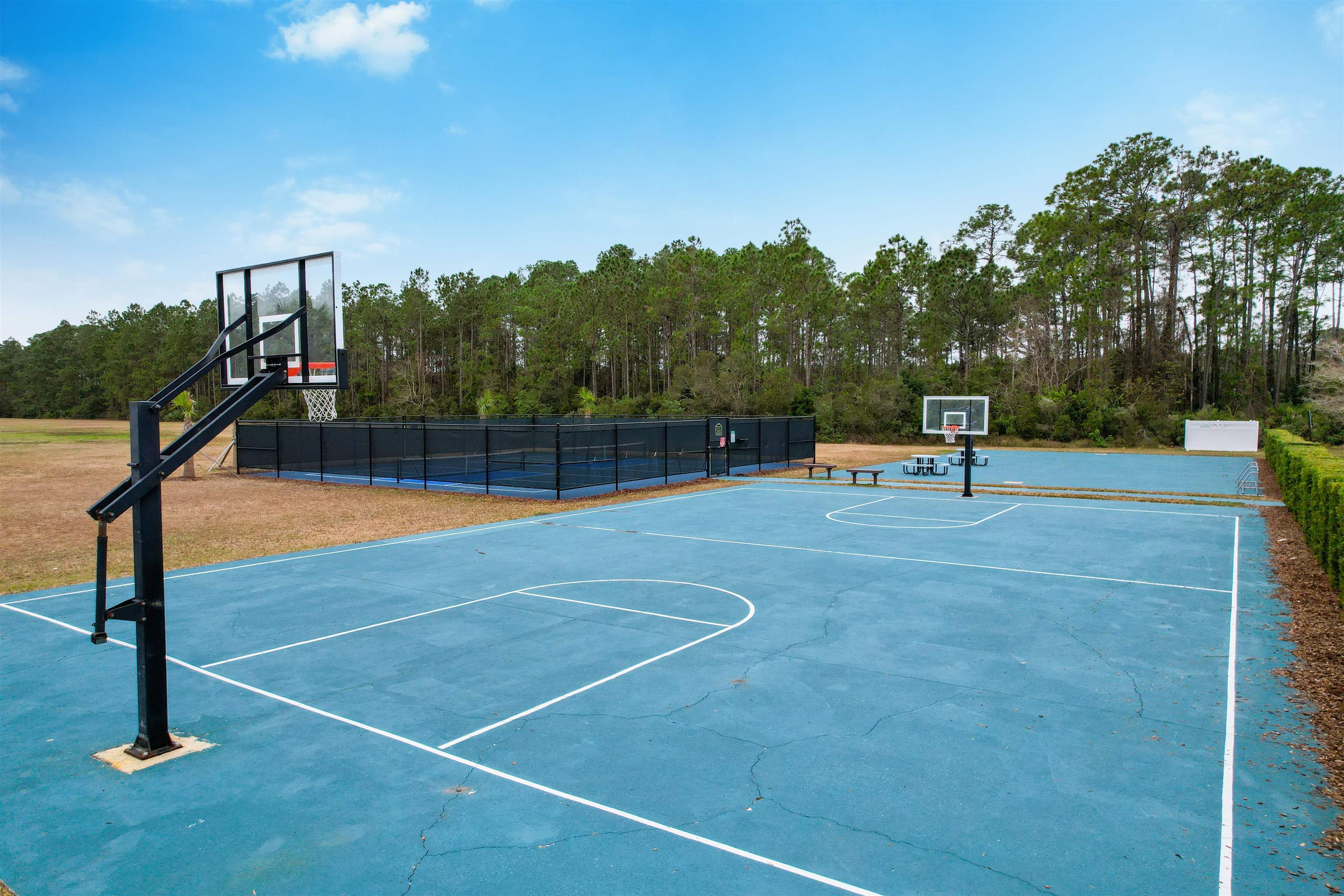 560 Florida Club Blvd Unit: 207