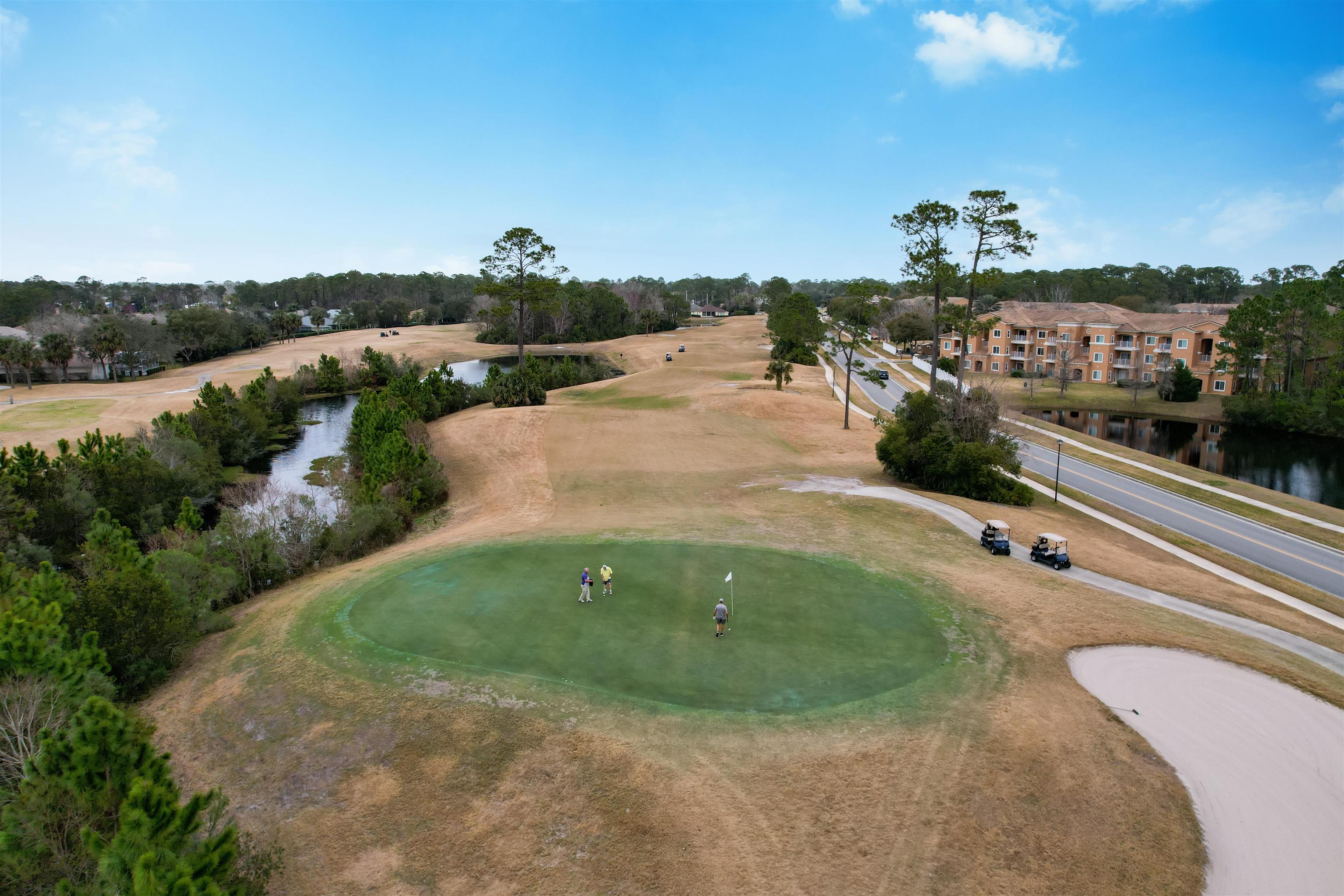 560 Florida Club Blvd Unit: 207
