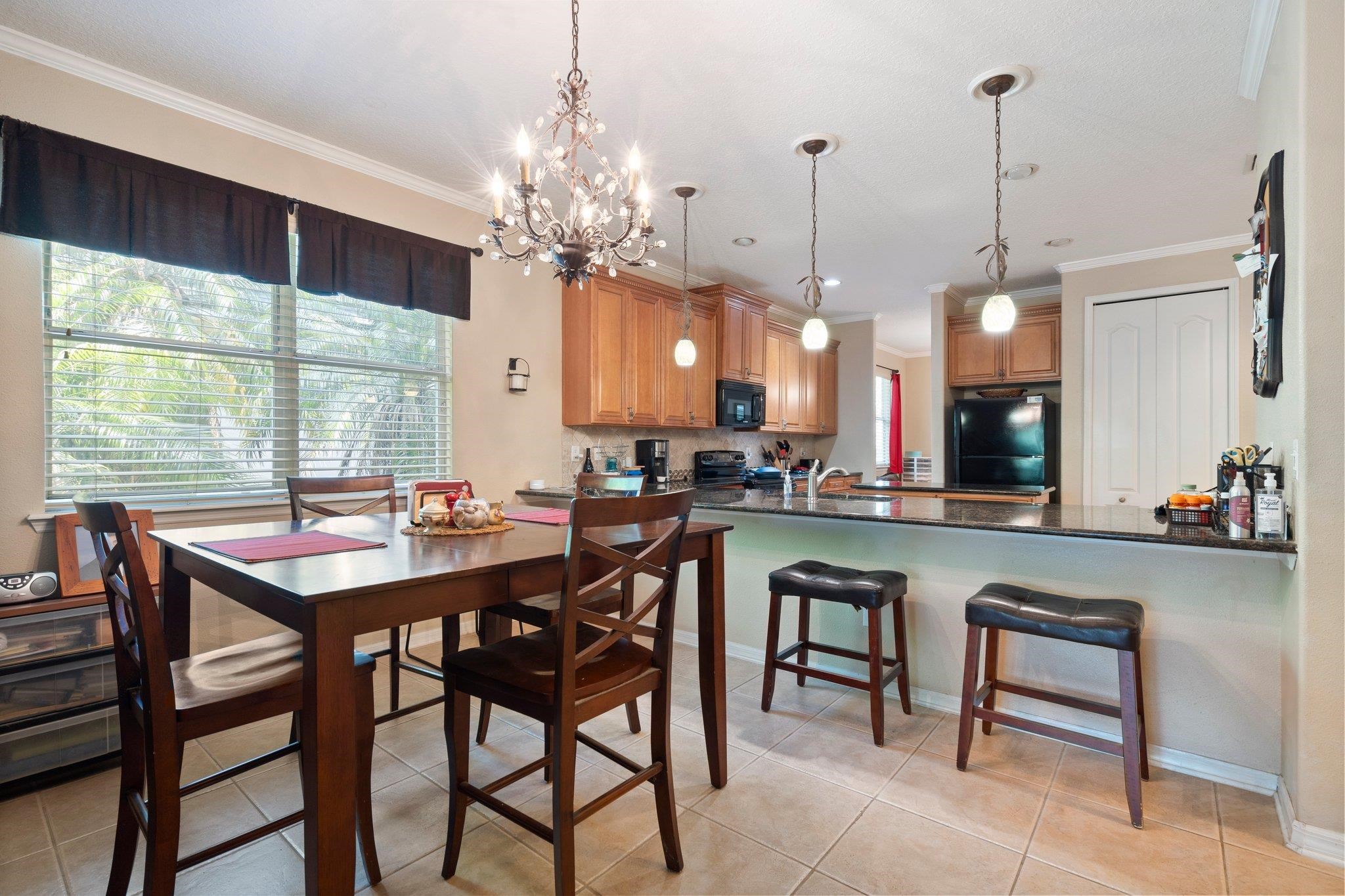 1012 Saltwater Cir