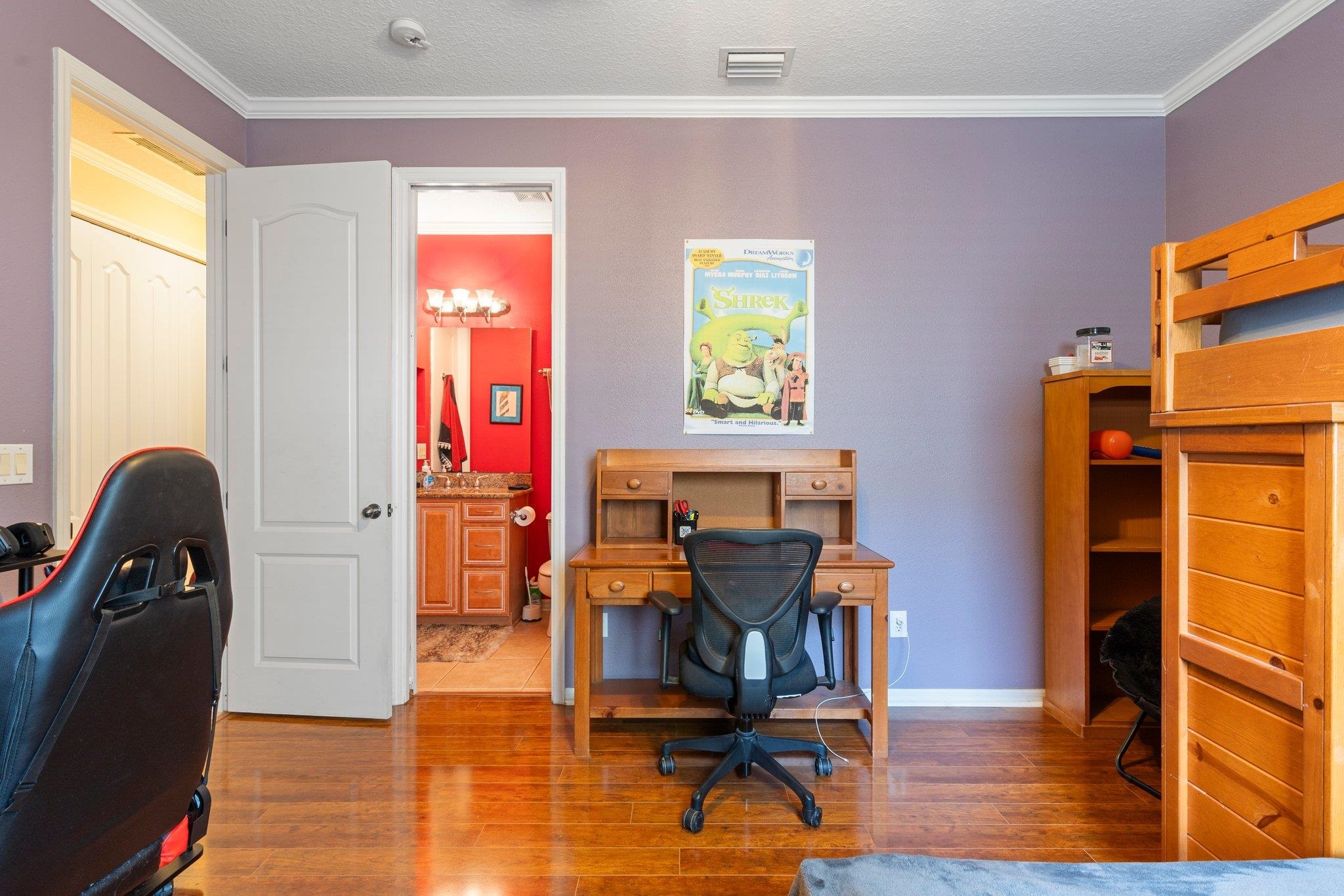 1012 Saltwater Cir
