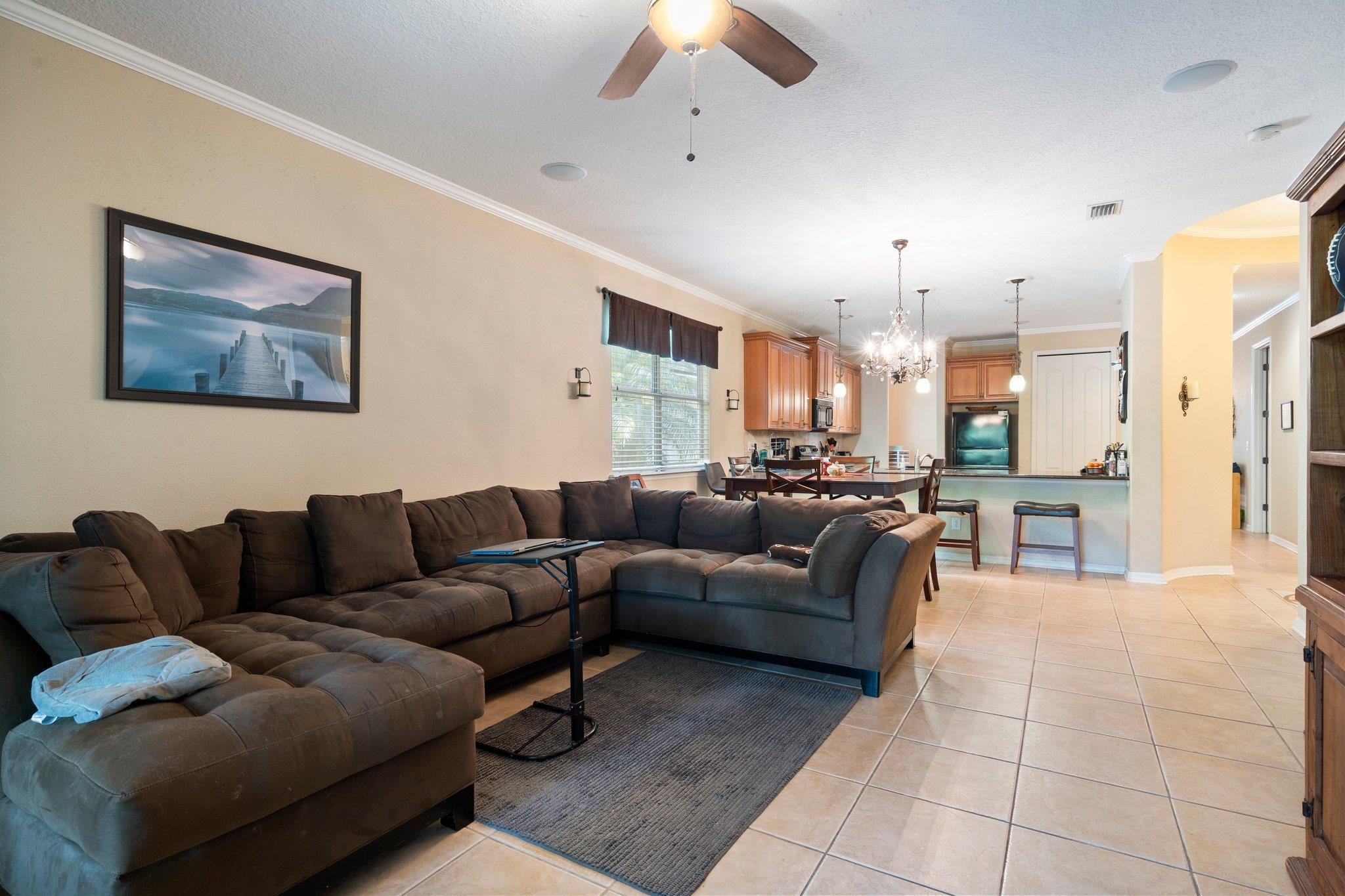 1012 Saltwater Cir