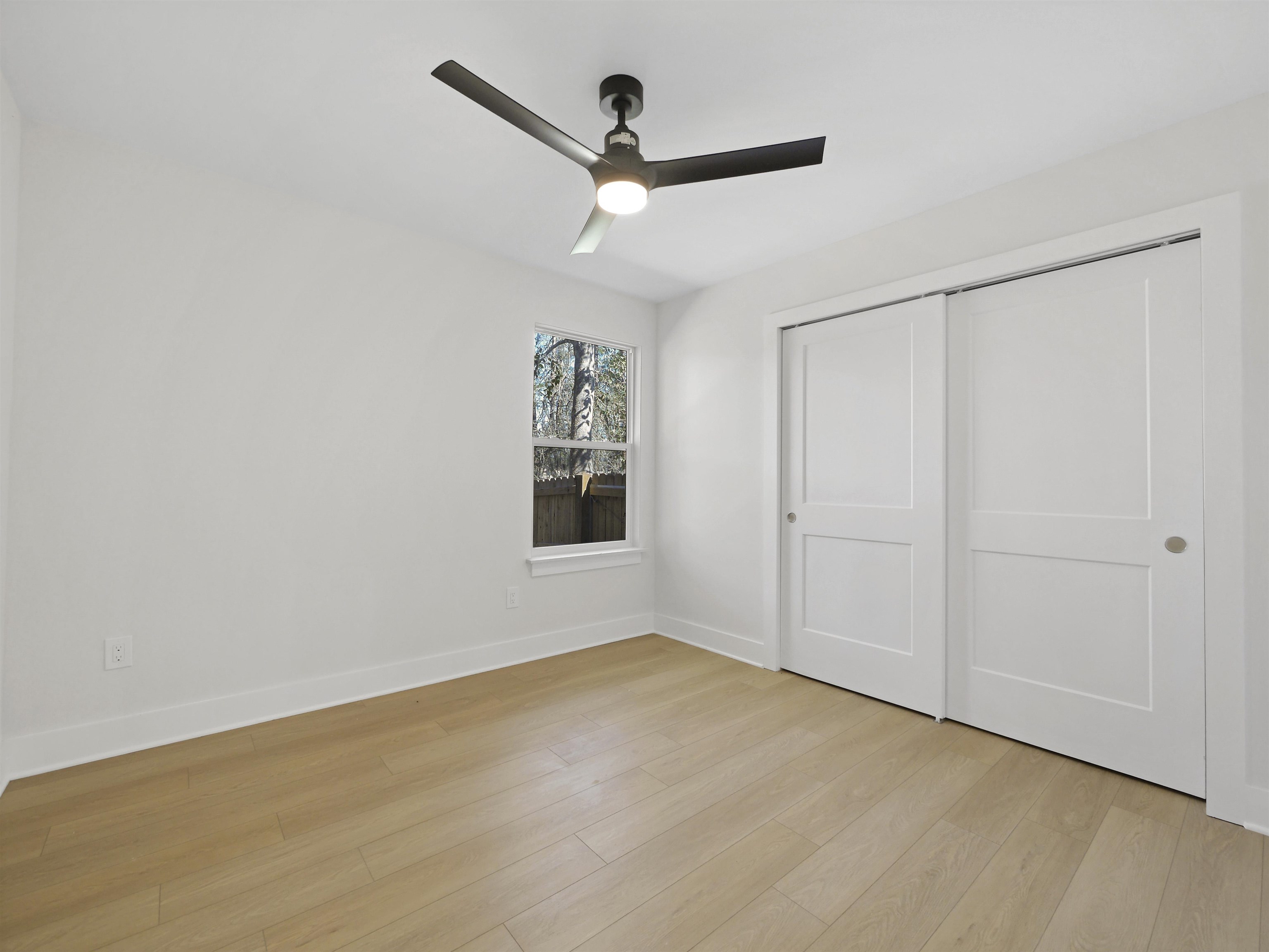 16 Sidney St
