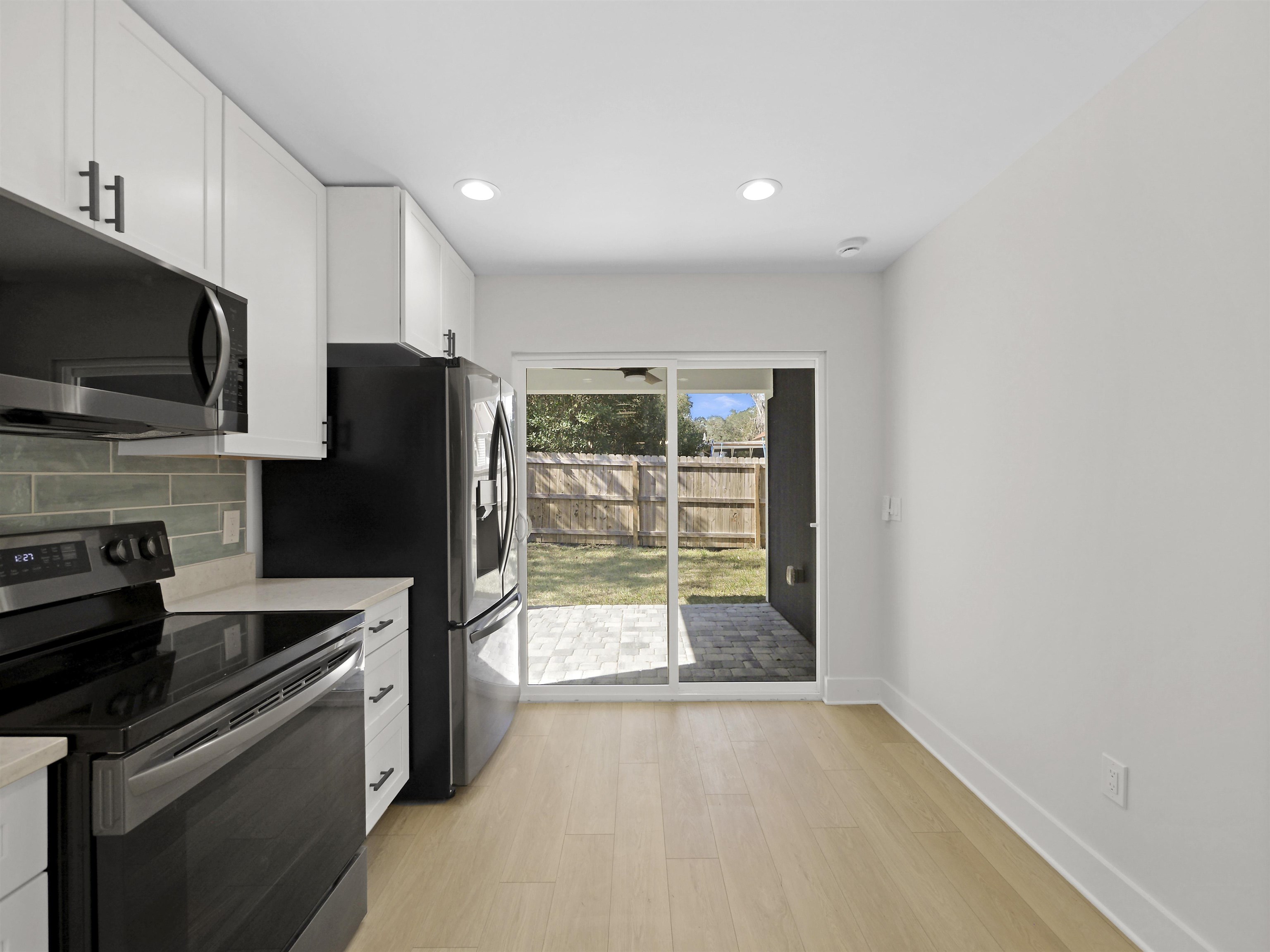 16 Sidney St