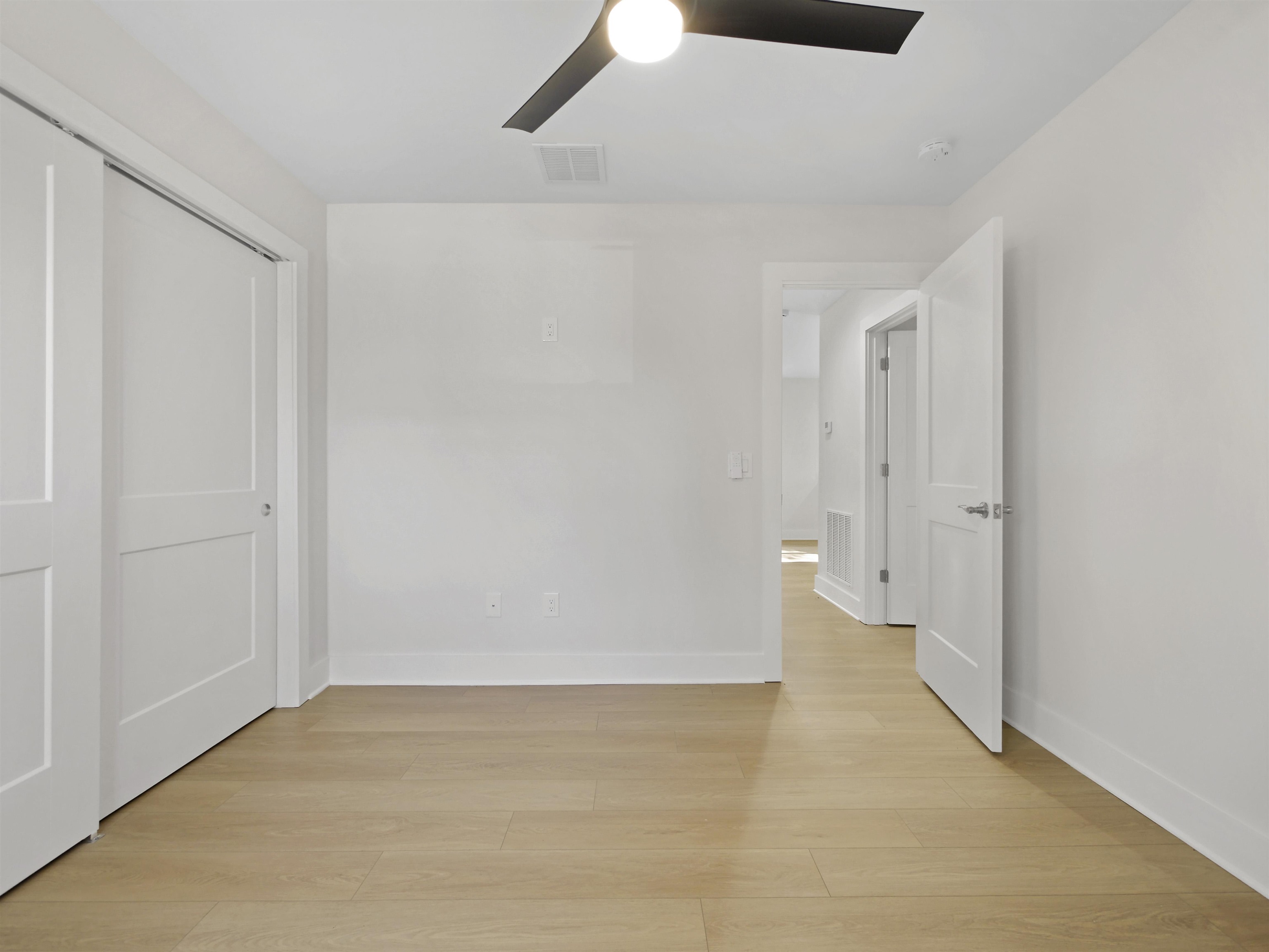 16 Sidney St
