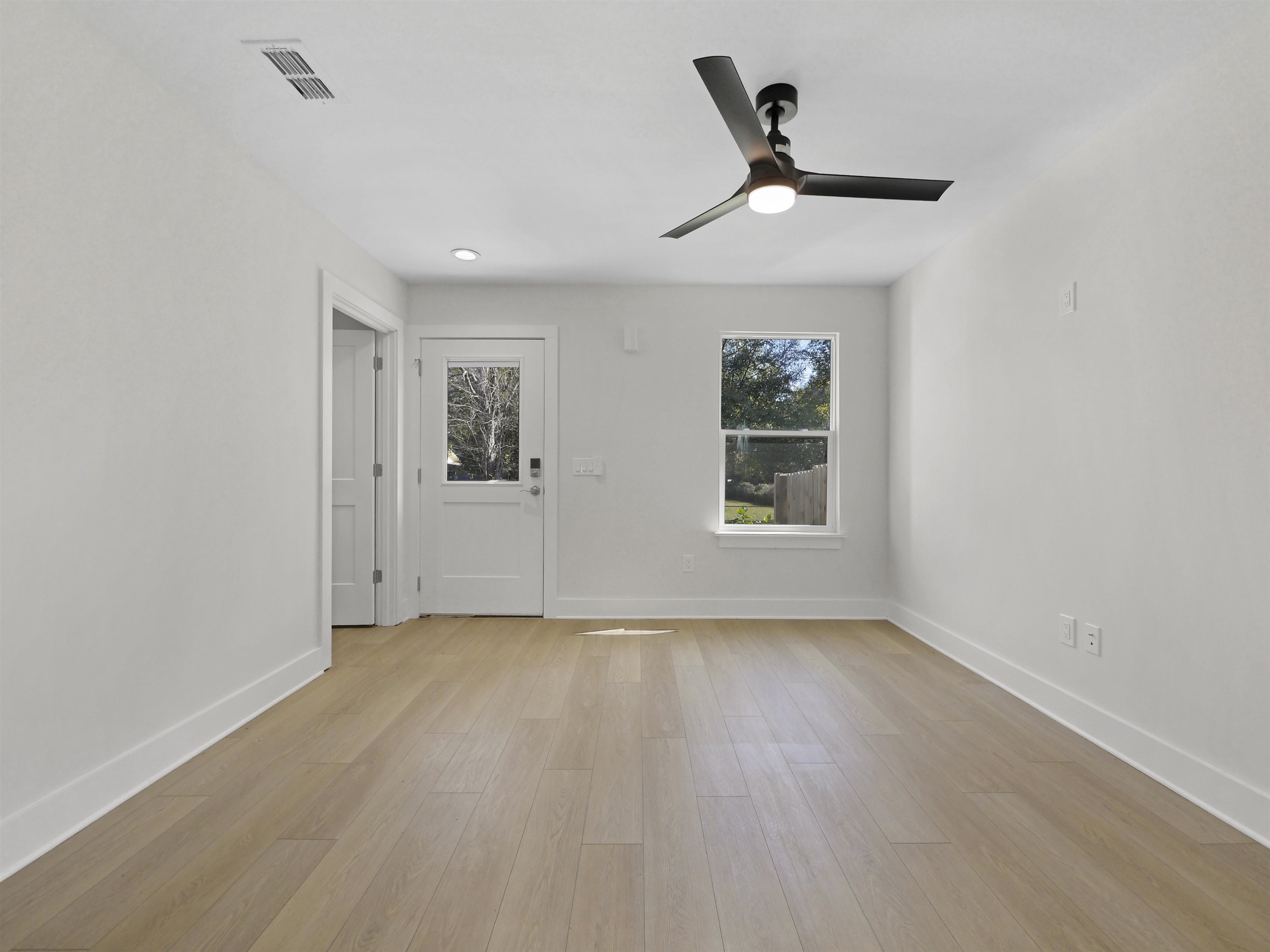 16 Sidney St