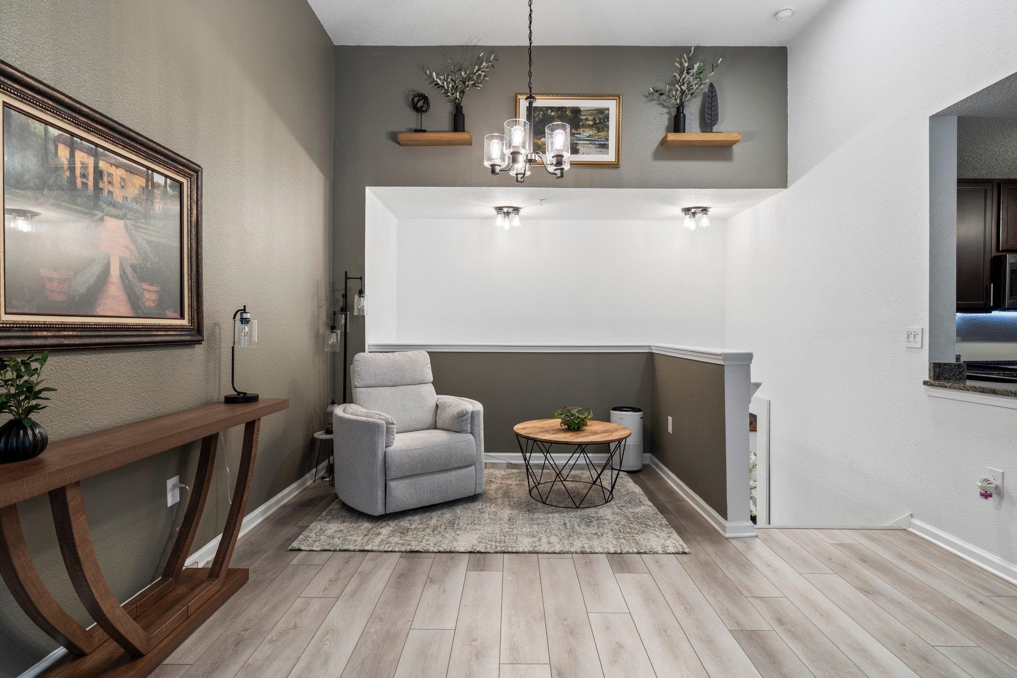 2121 Golden Lake Loop