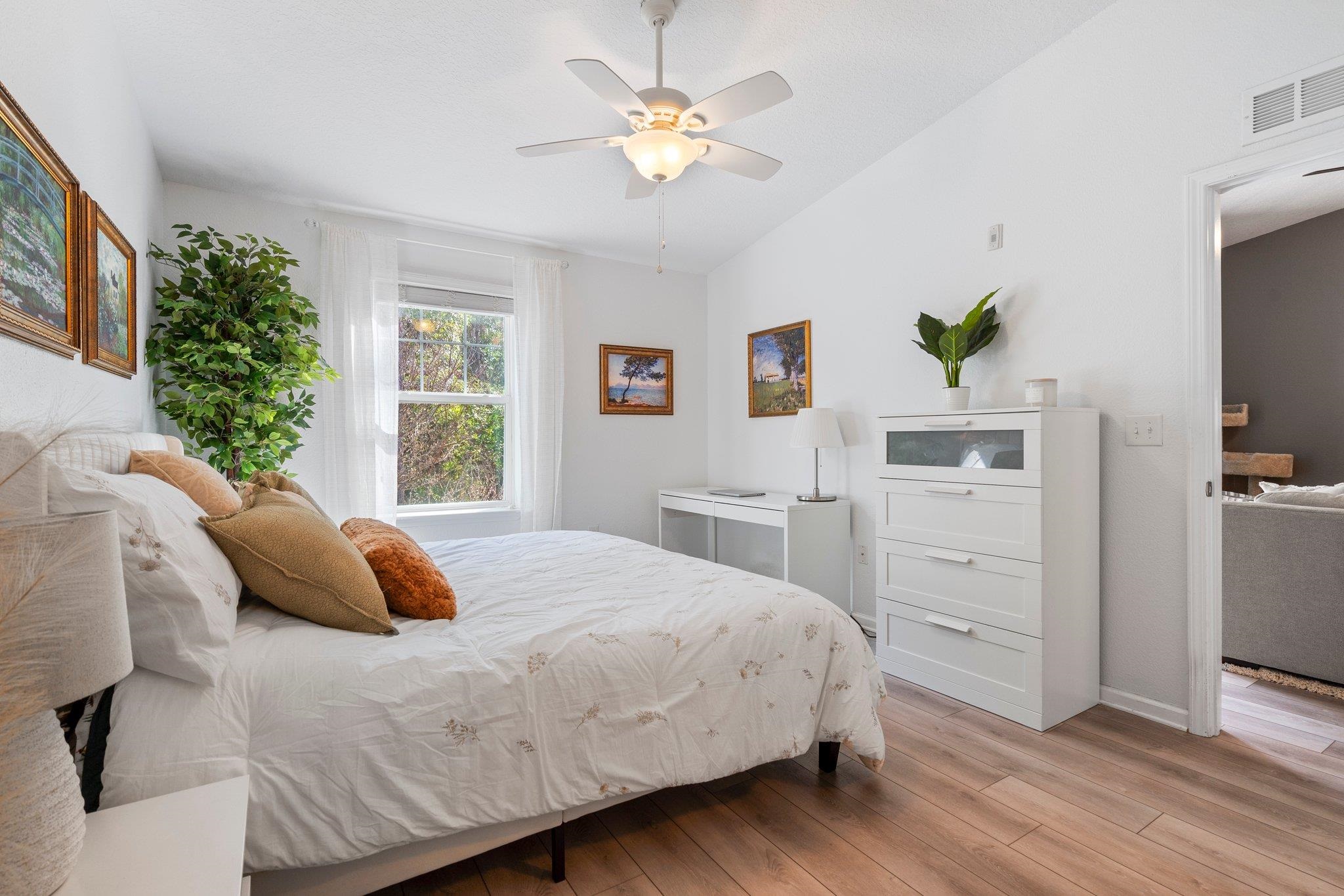 2121 Golden Lake Loop