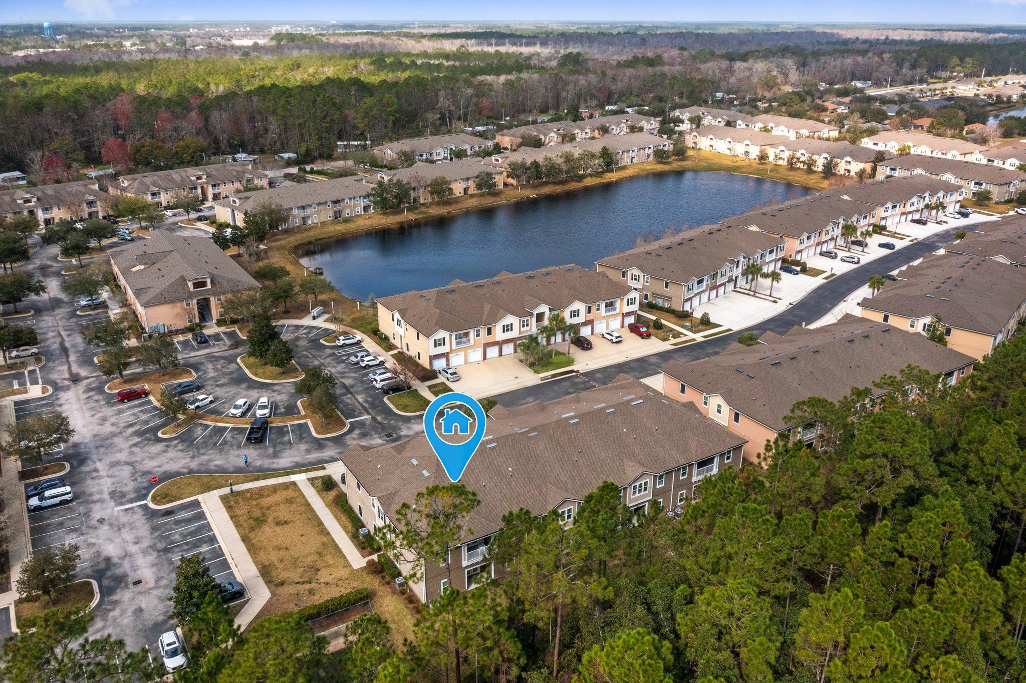 2121 Golden Lake Loop