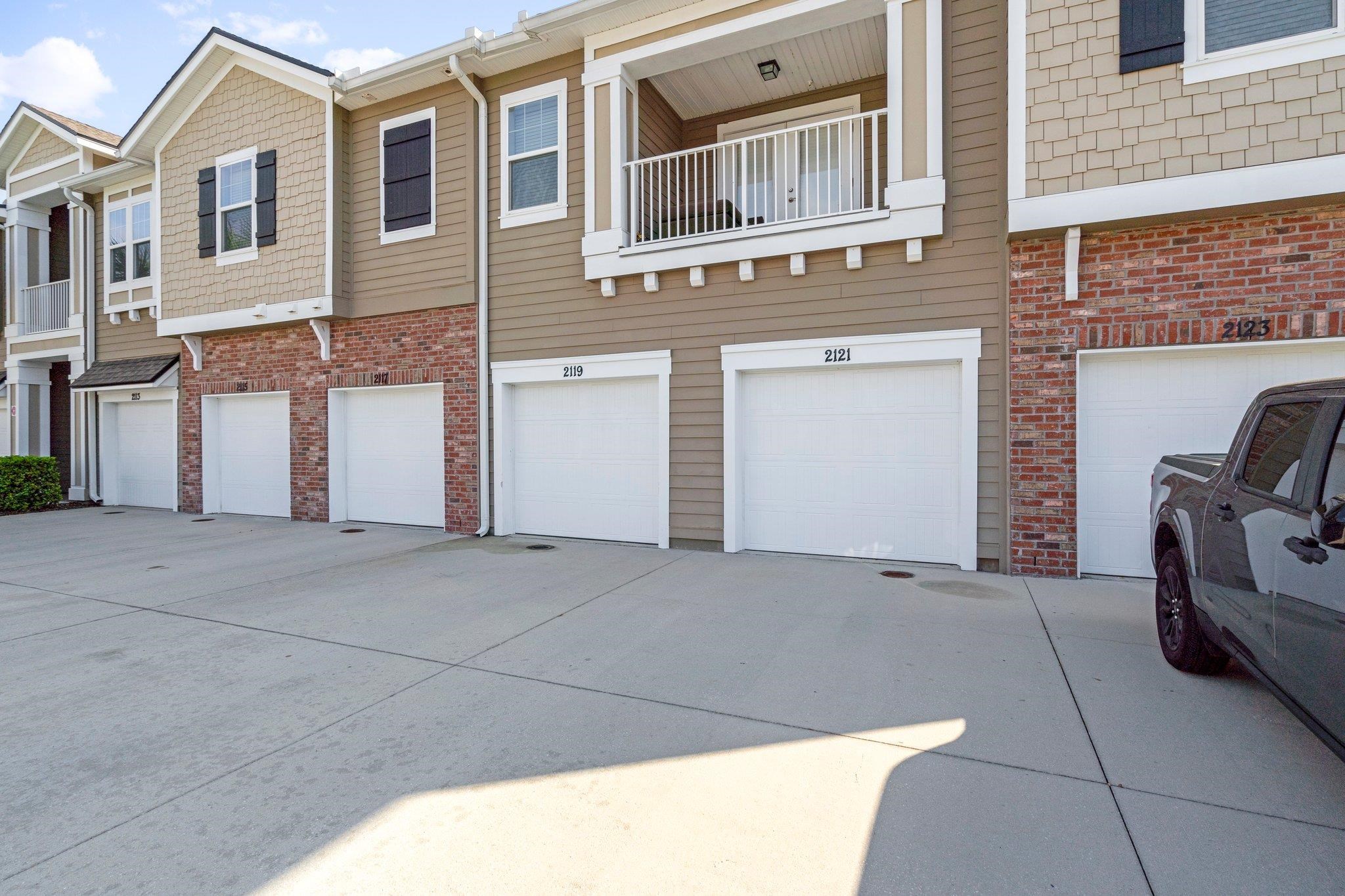 2121 Golden Lake Loop