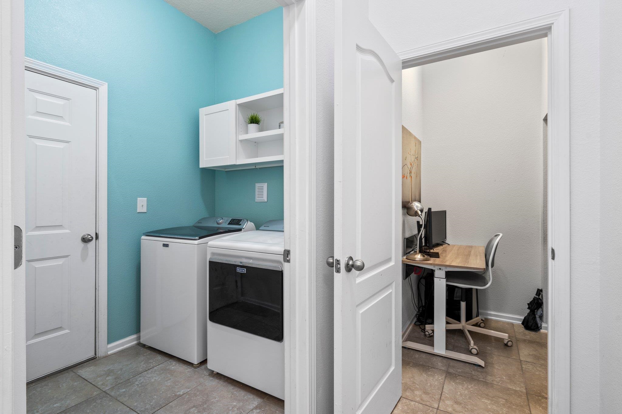 2121 Golden Lake Loop