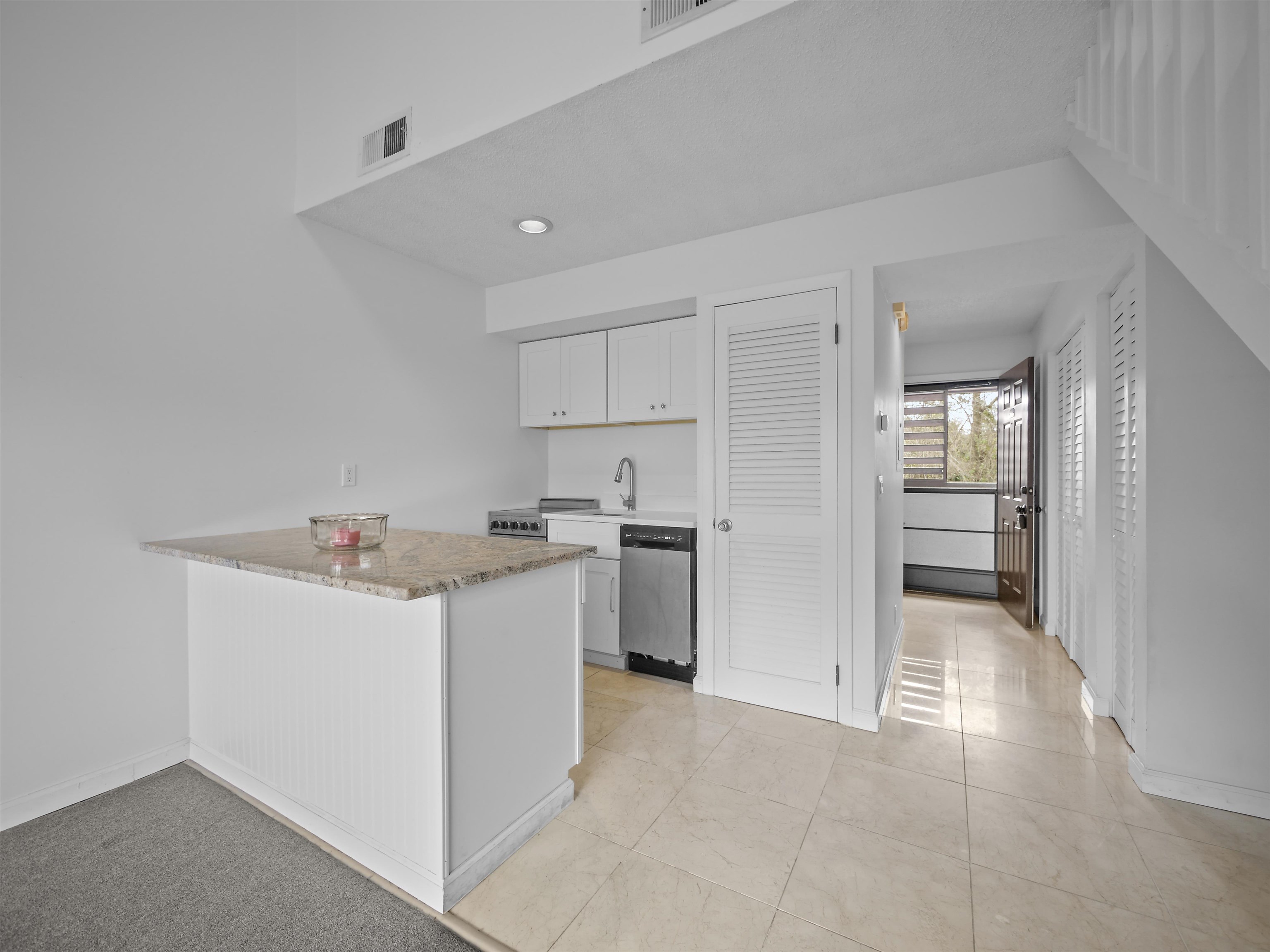 1255 Ponce Island Dr Unit: F774