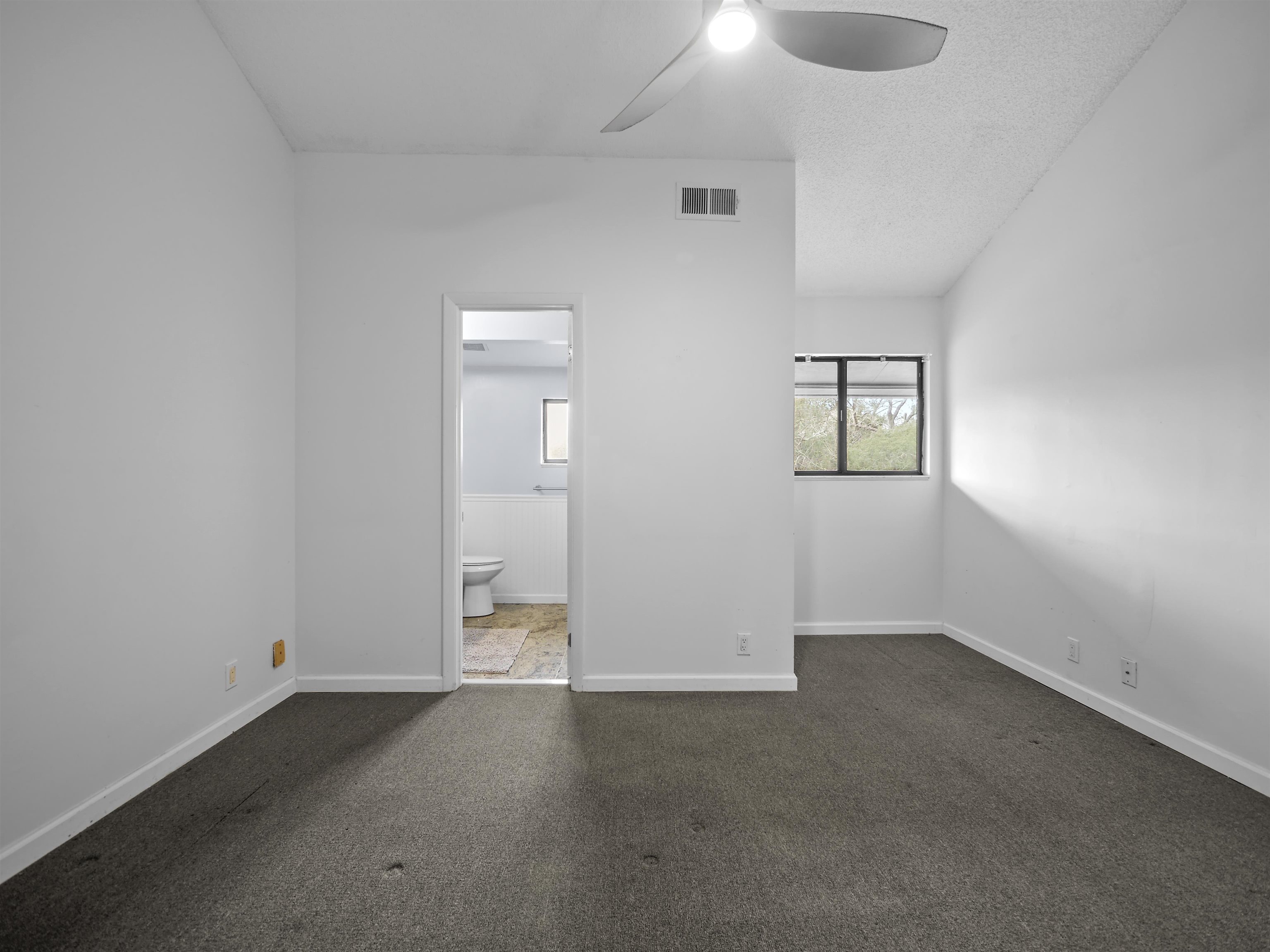 1255 Ponce Island Dr Unit: F774