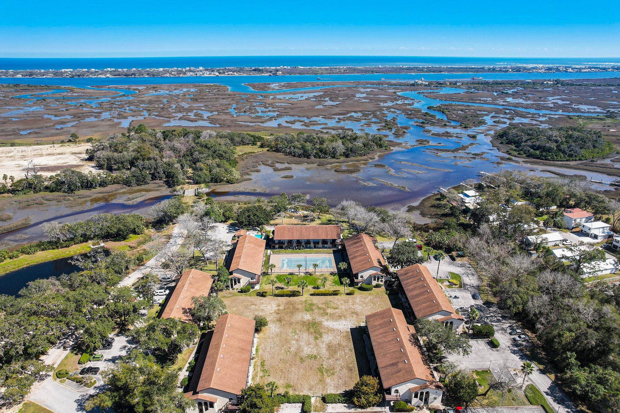 1255 Ponce Island Dr Unit: F774