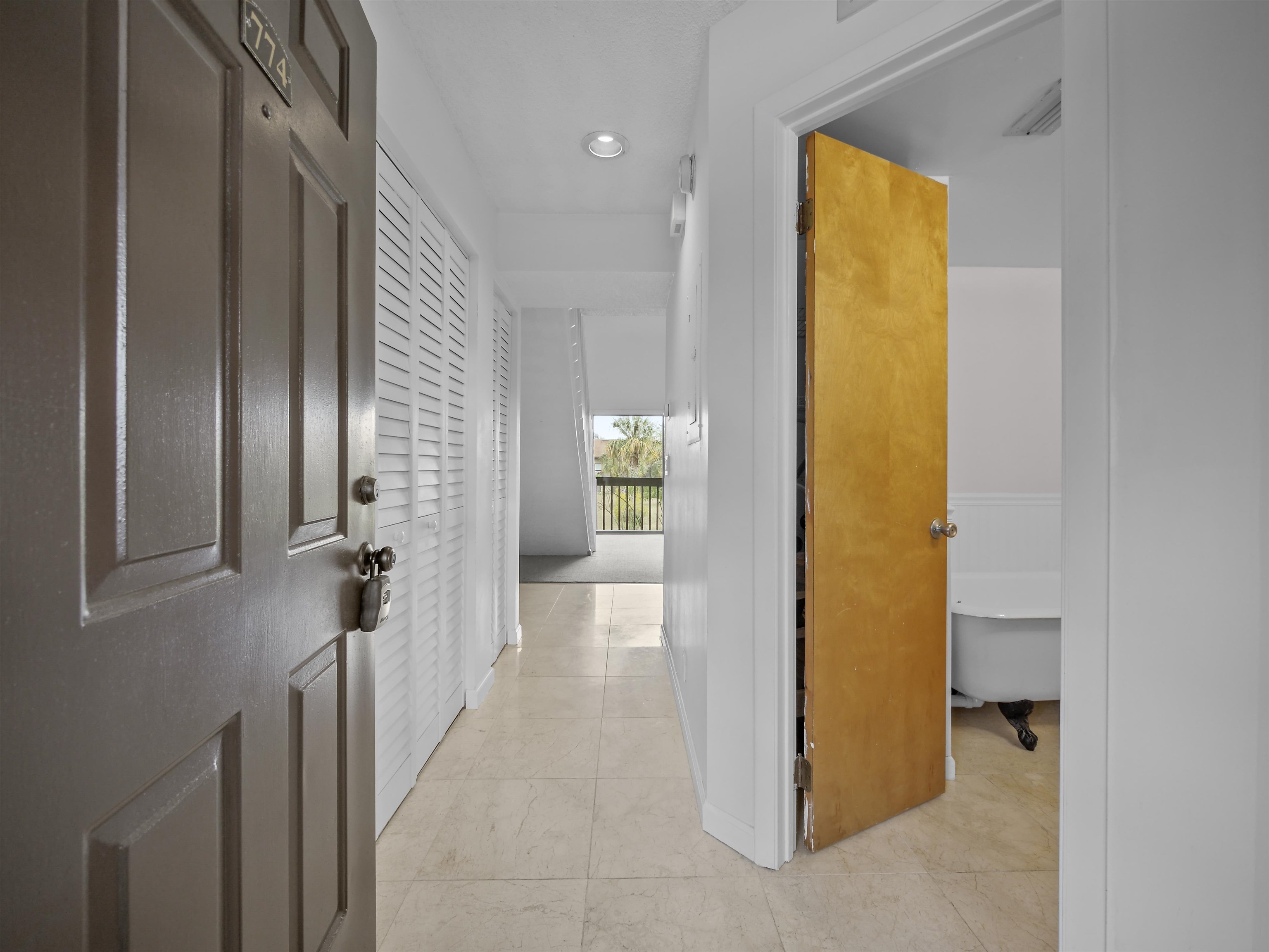 1255 Ponce Island Dr Unit: F774
