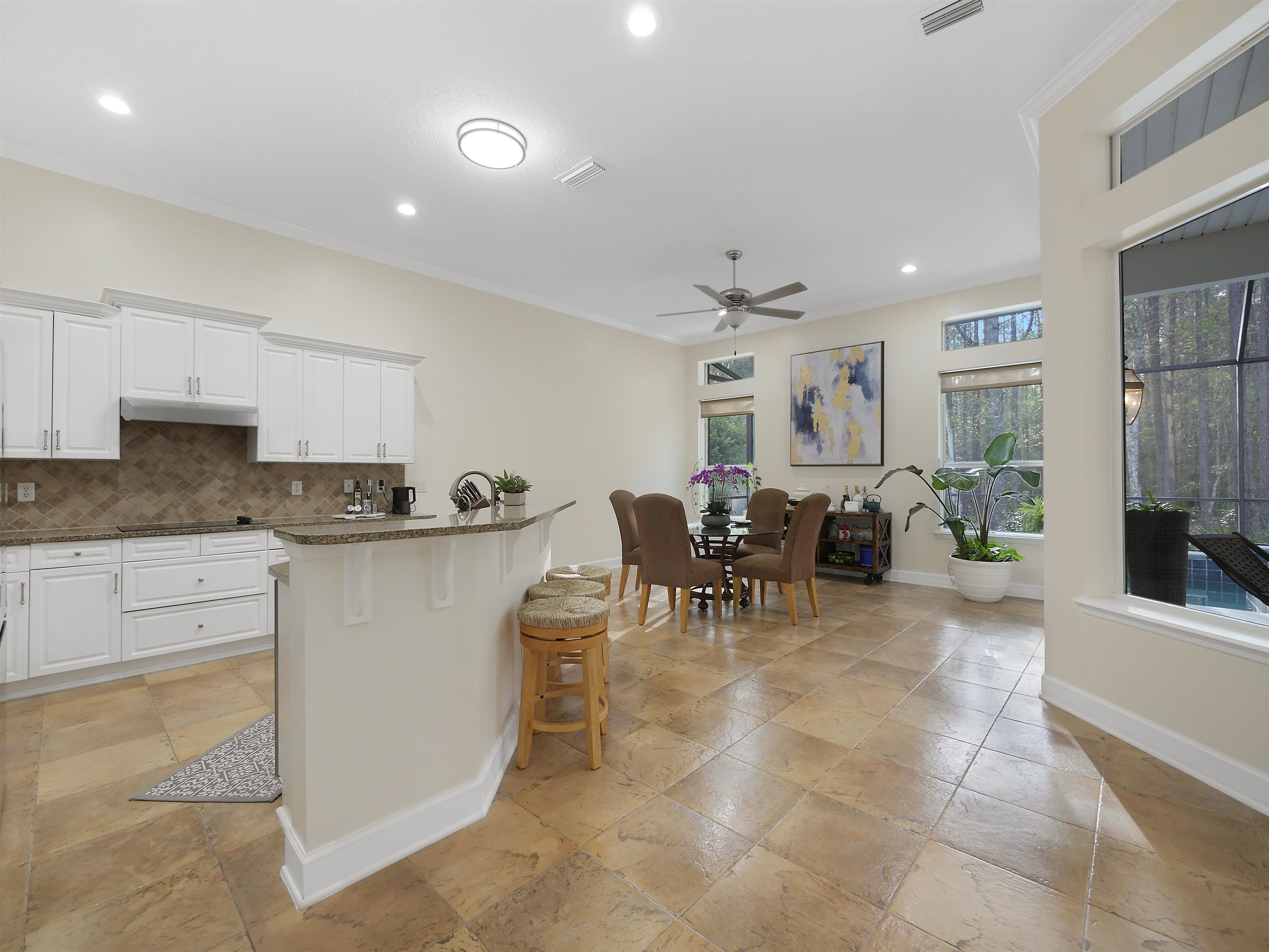 1161 Inverness Dr