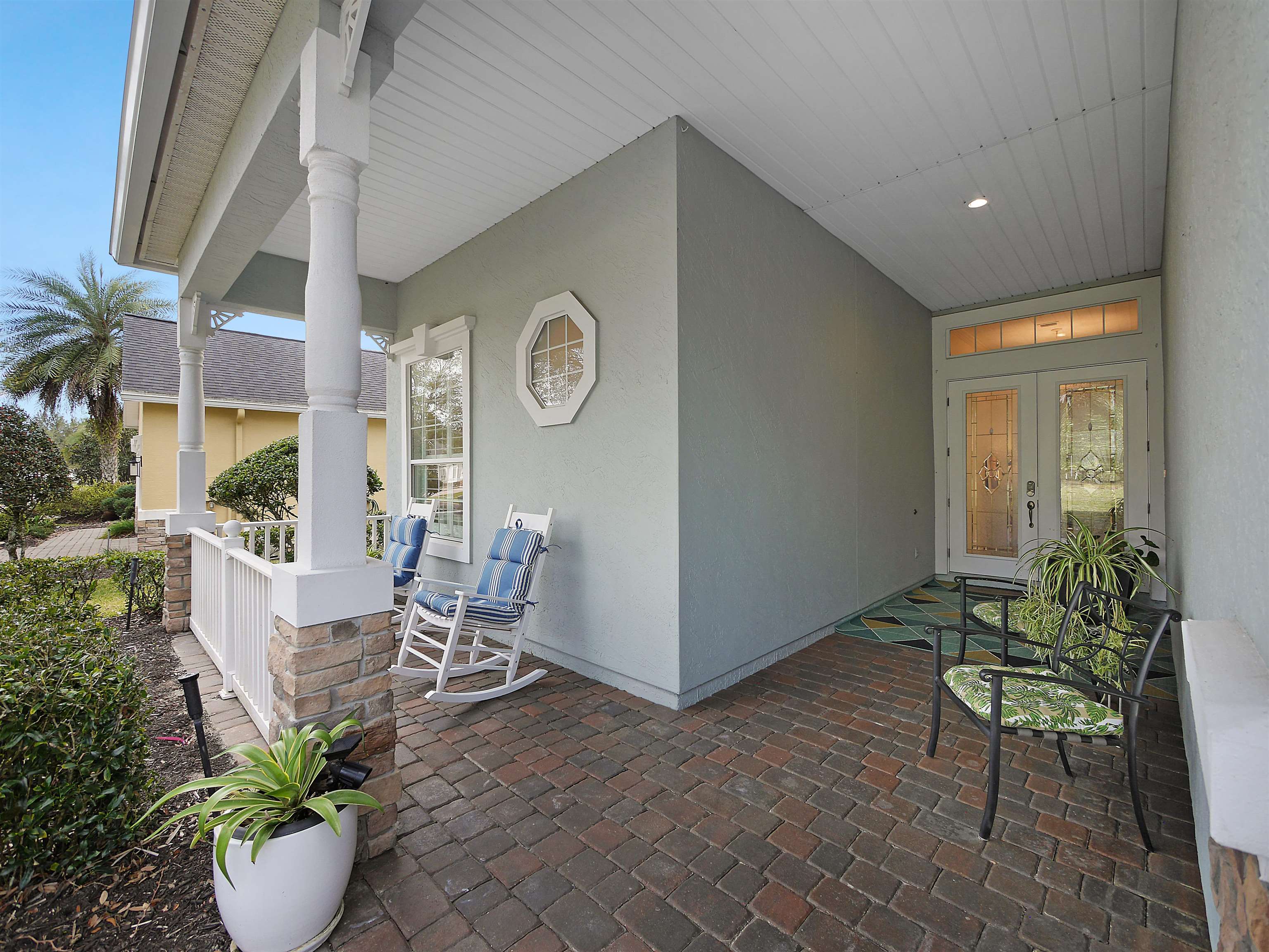 1161 Inverness Dr