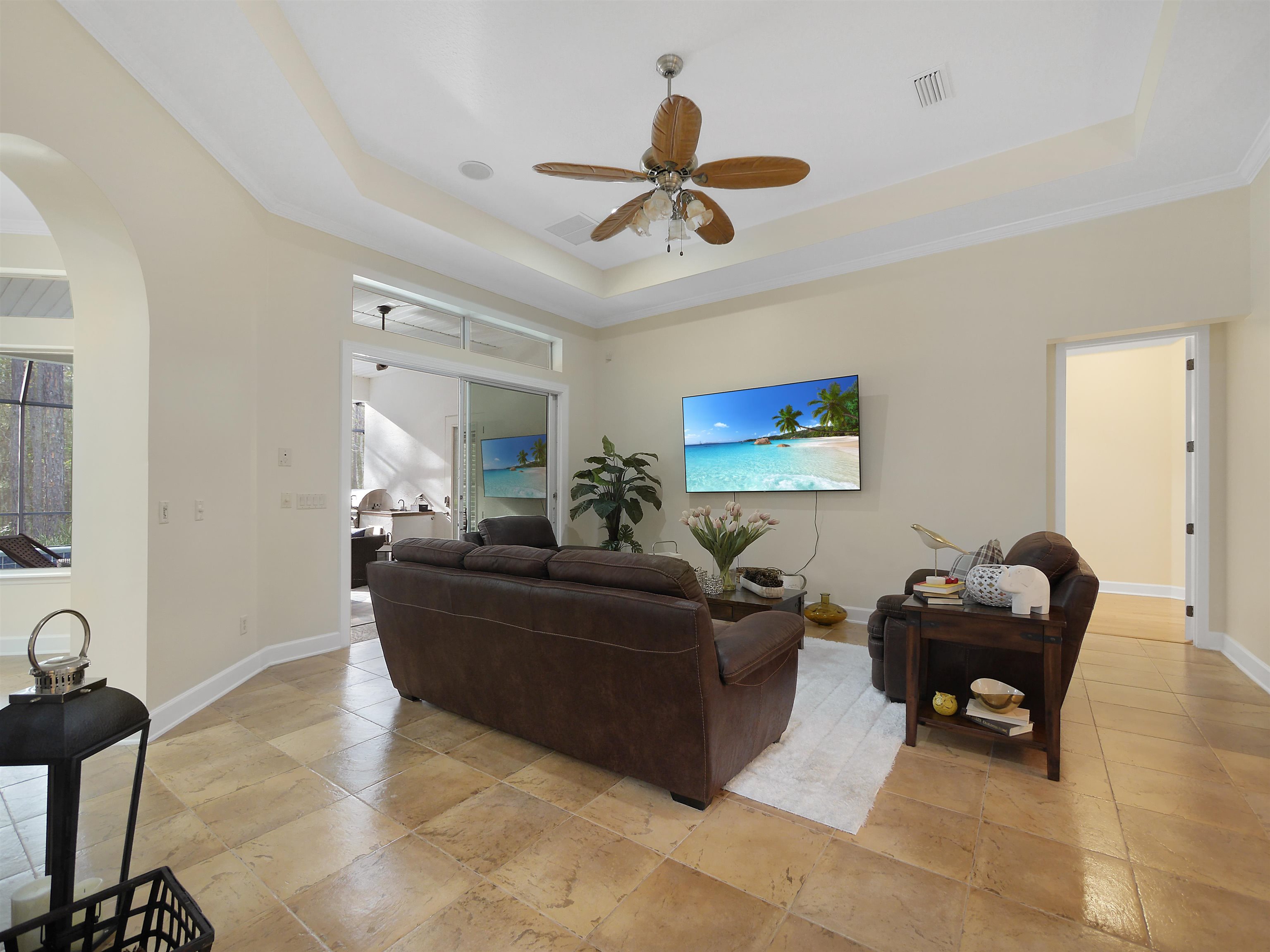1161 Inverness Dr