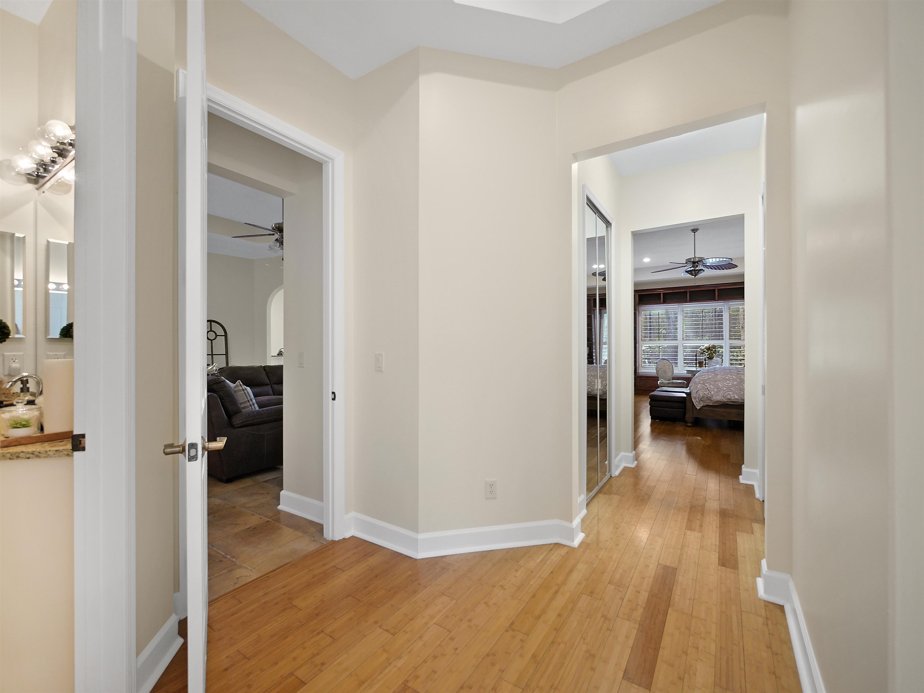 1161 Inverness Dr