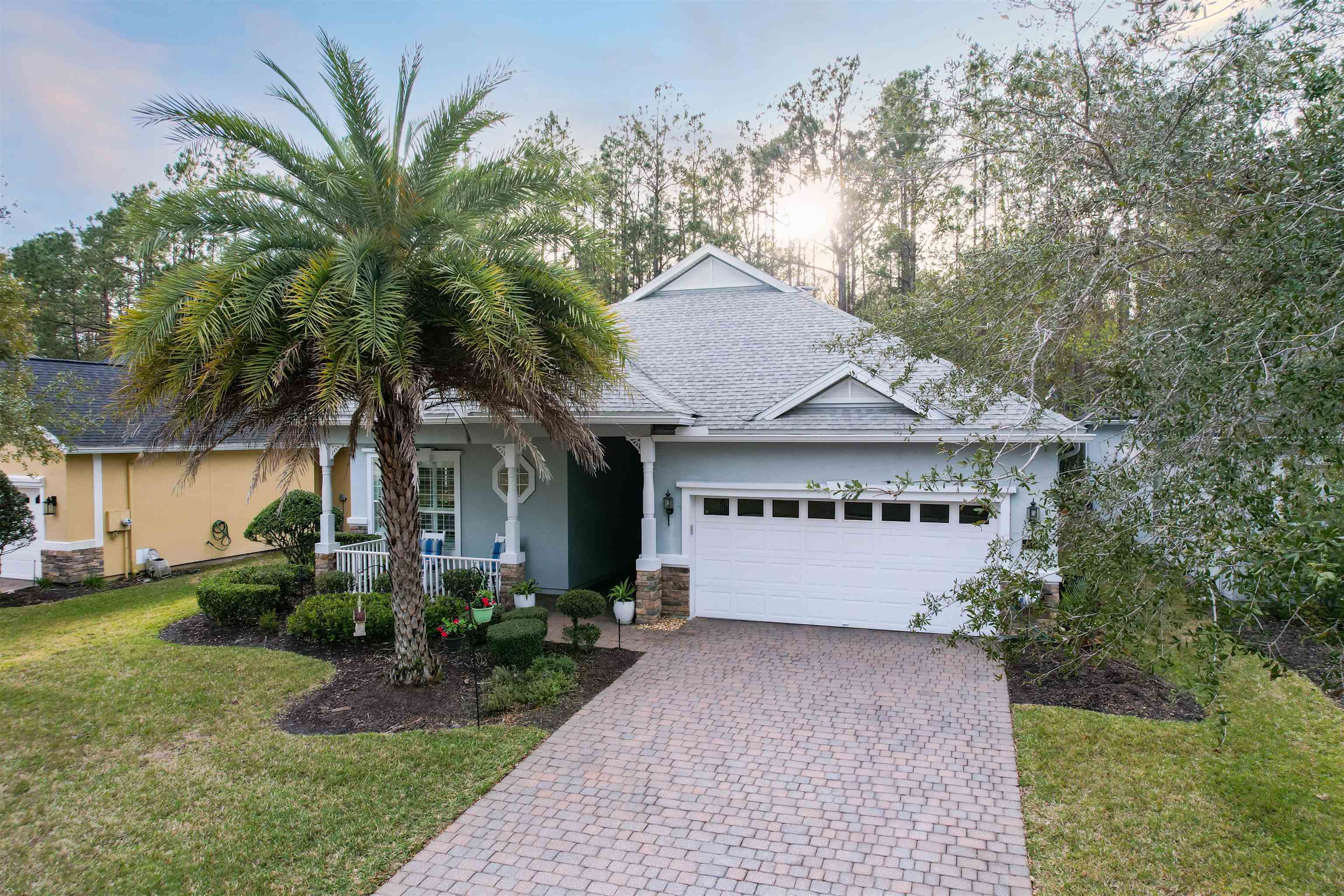 1161 Inverness Dr