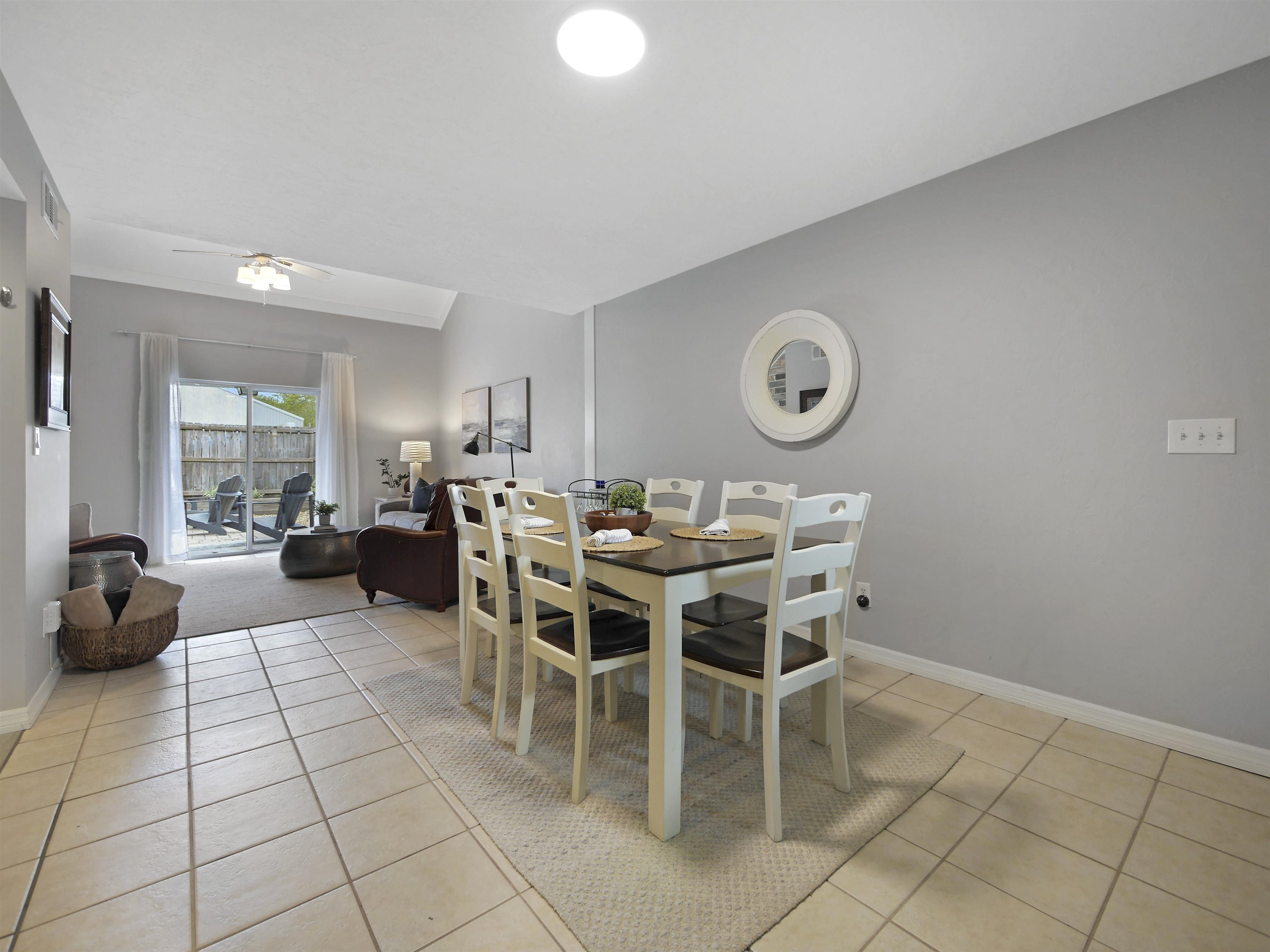 3604 Windjammer Ln
