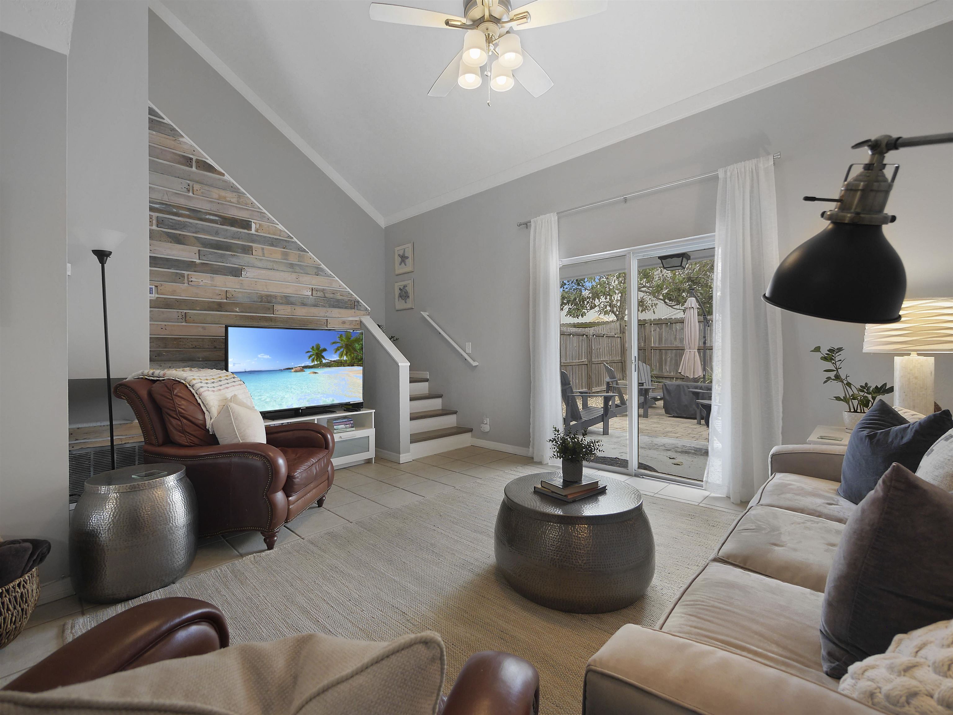 3604 Windjammer Ln
