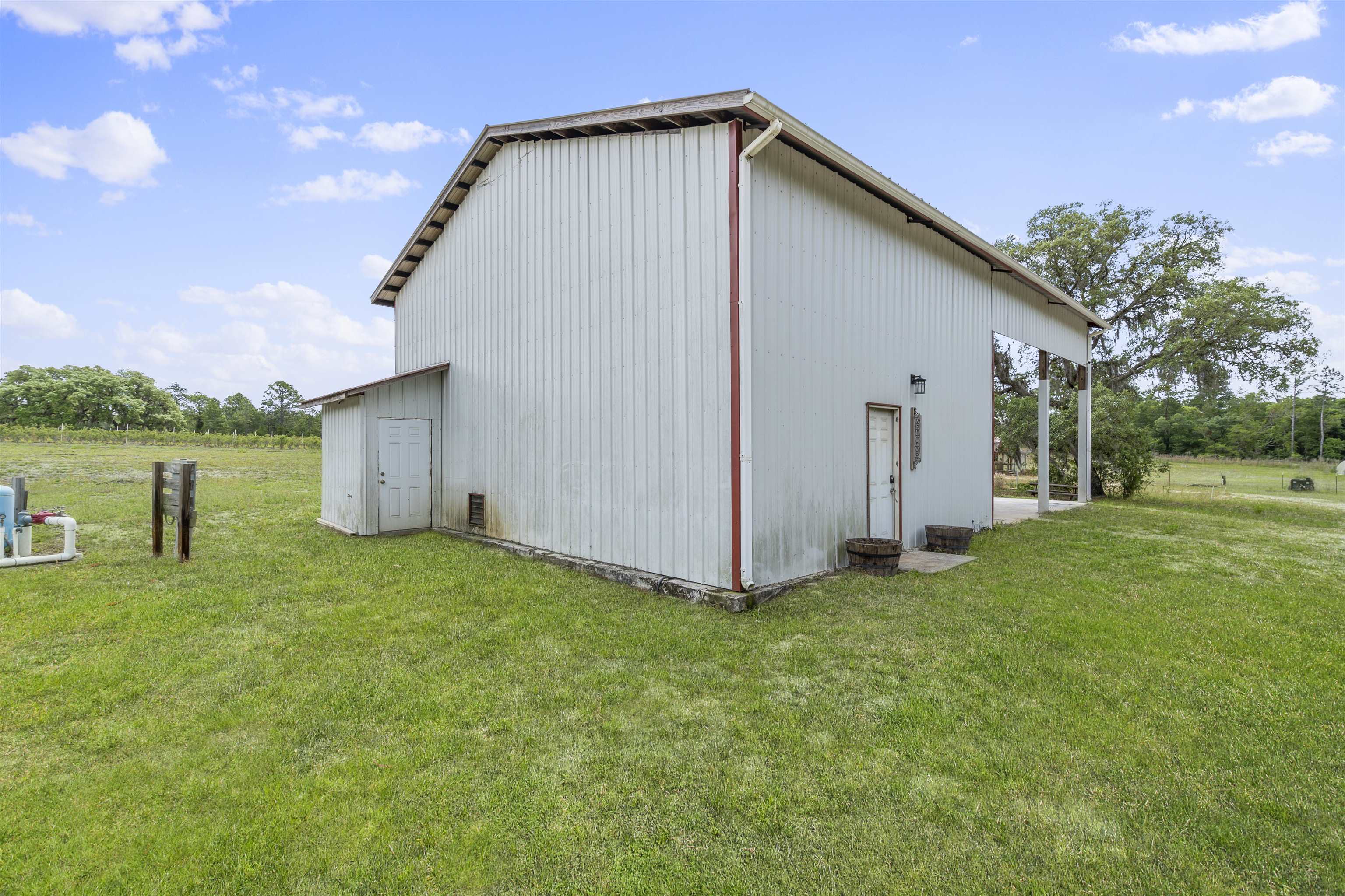 130 Strawberry Ln