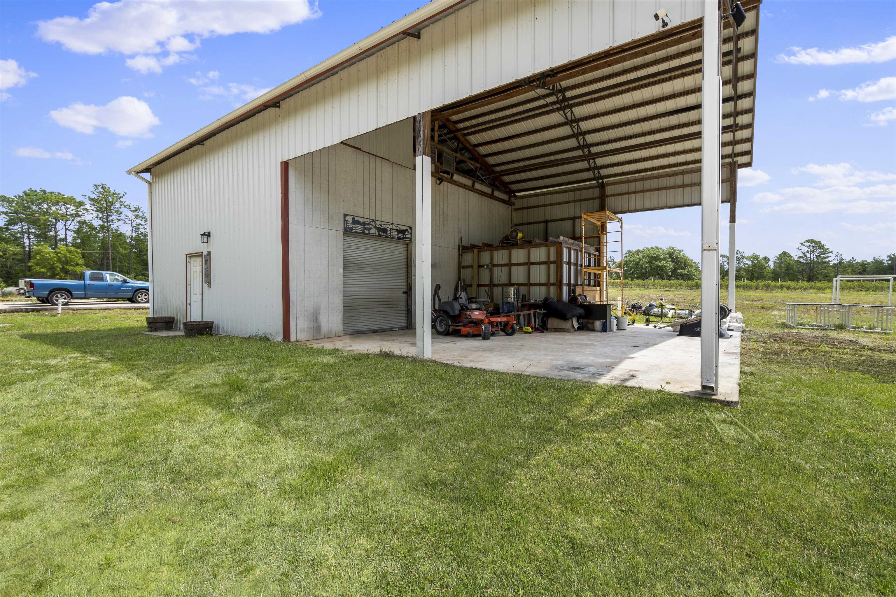 130 Strawberry Ln