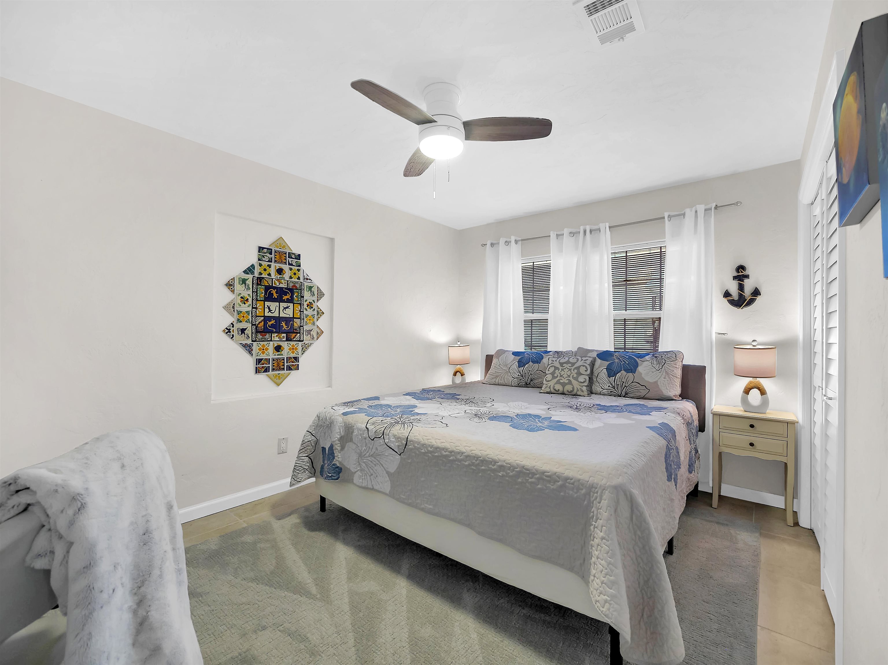 51 Bay View Dr