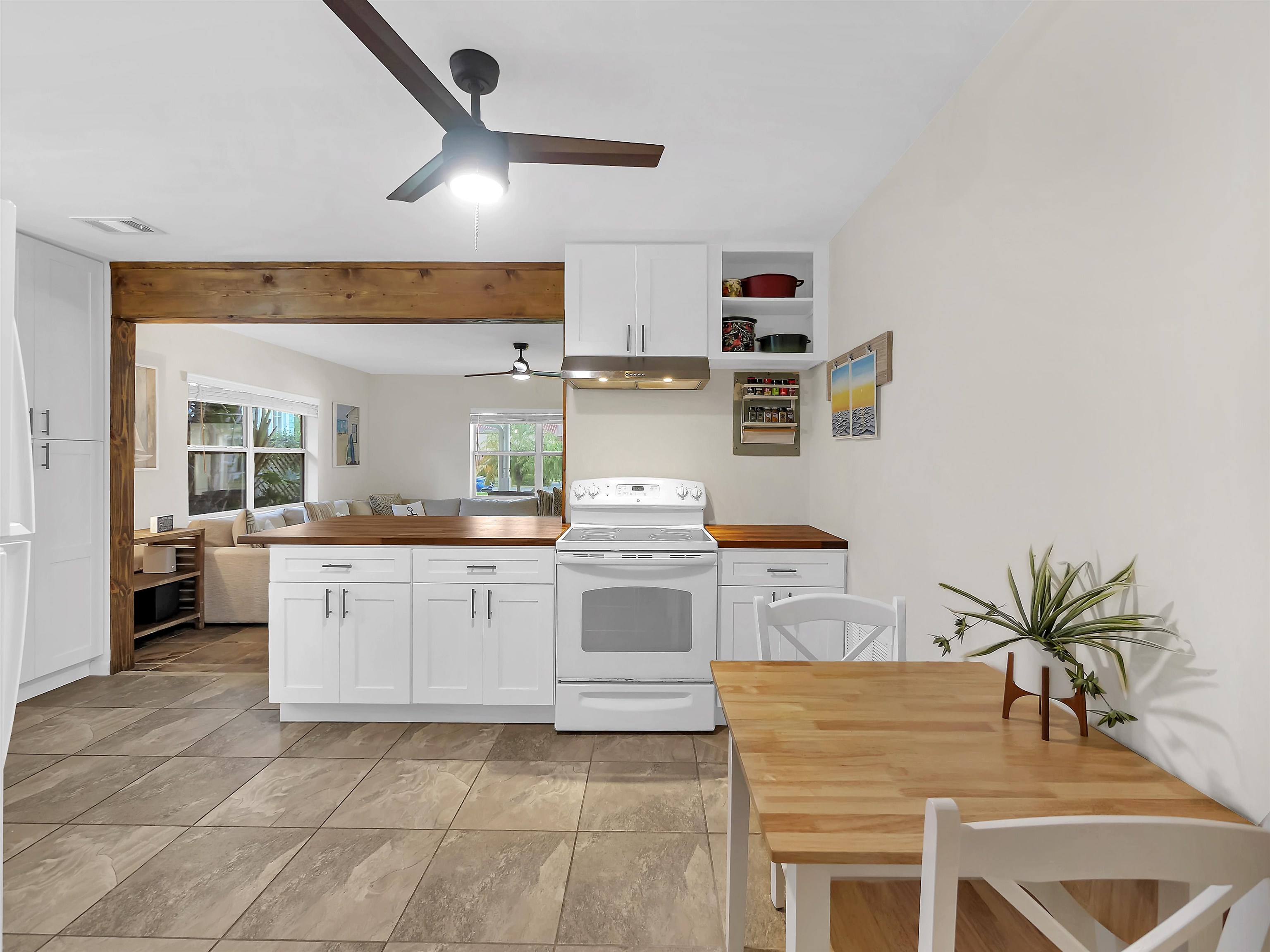 51 Bay View Dr