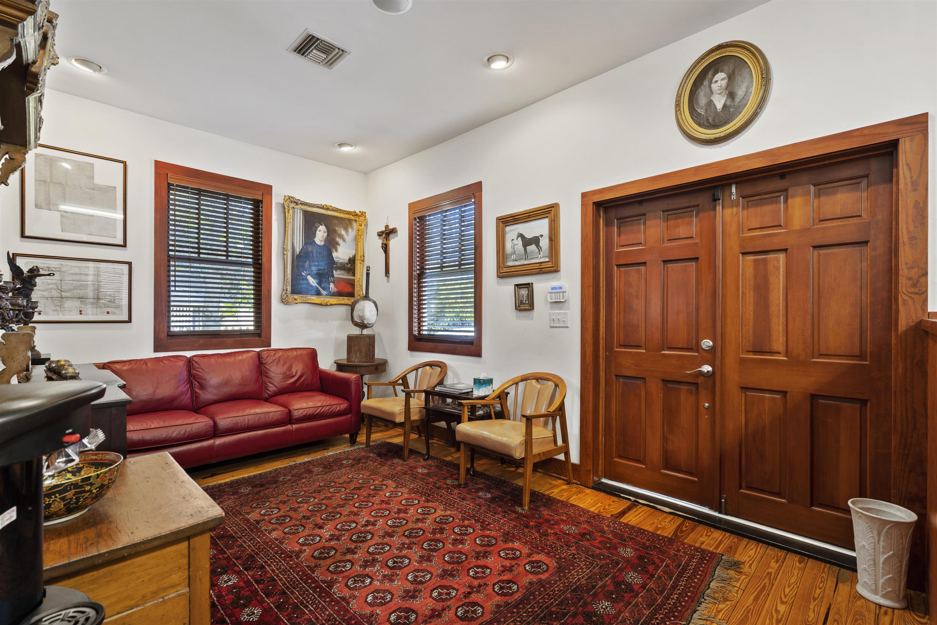 19 Riberia Street
