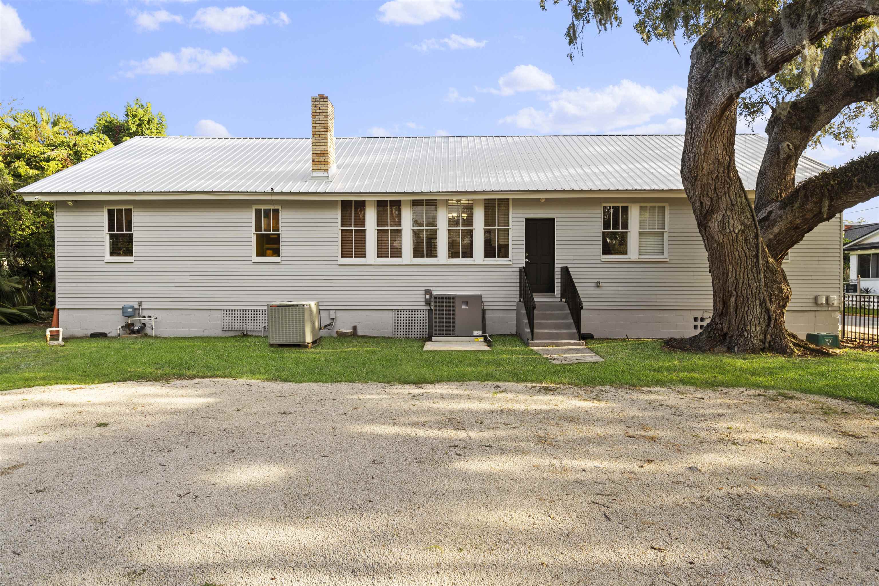 19 Riberia Street
