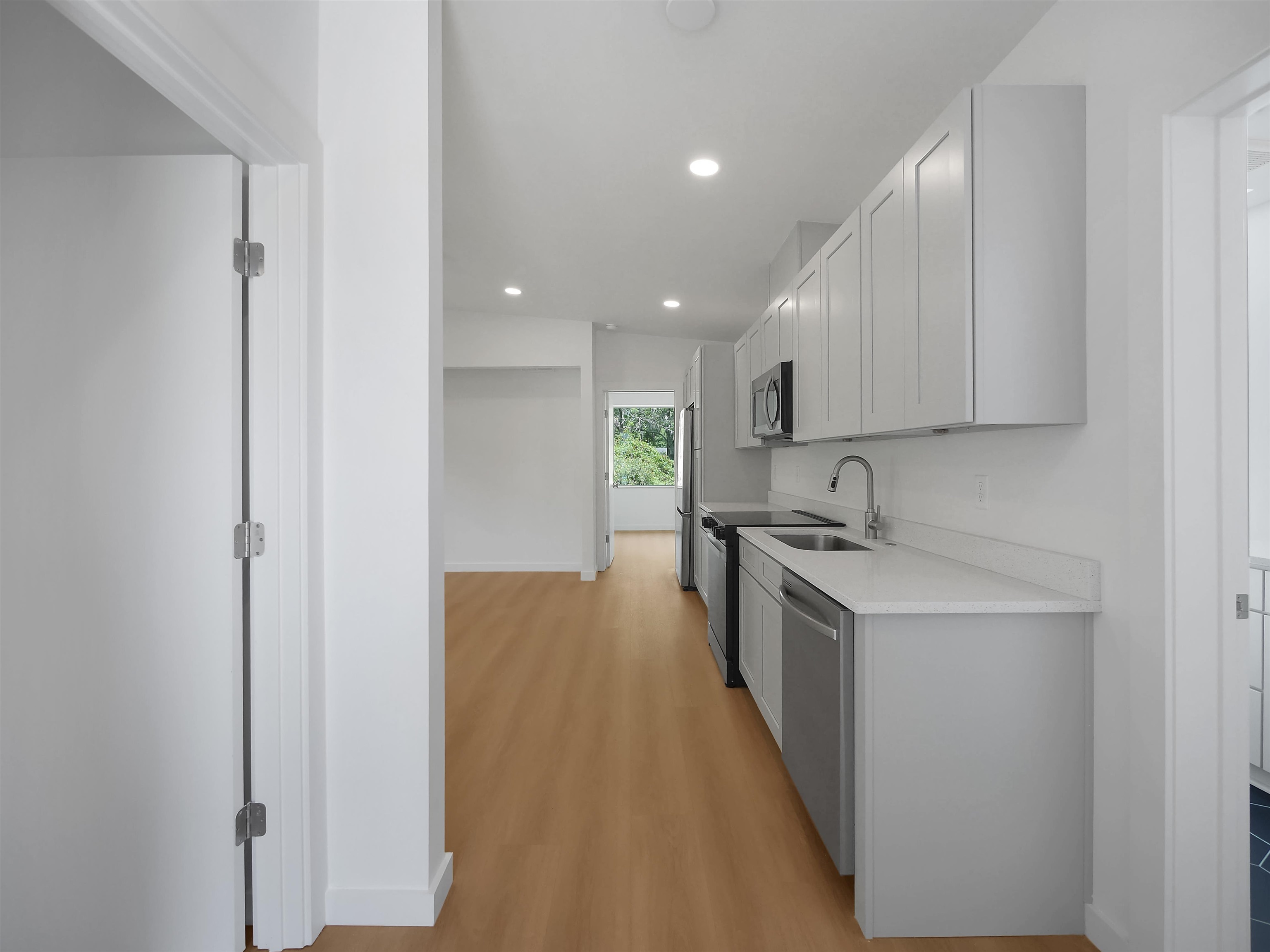 40 Phillips St